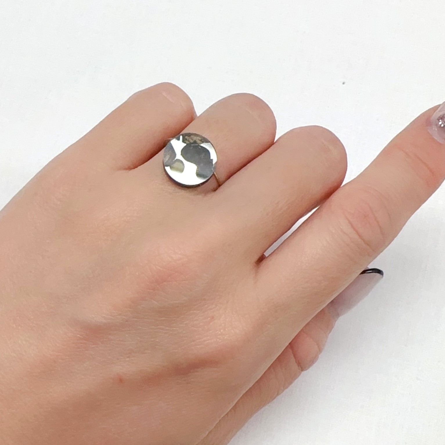 パラサイト隕石Sericho トリプレット 発見地:ケニア 4.87ct[240125712]12.1x12mm前後