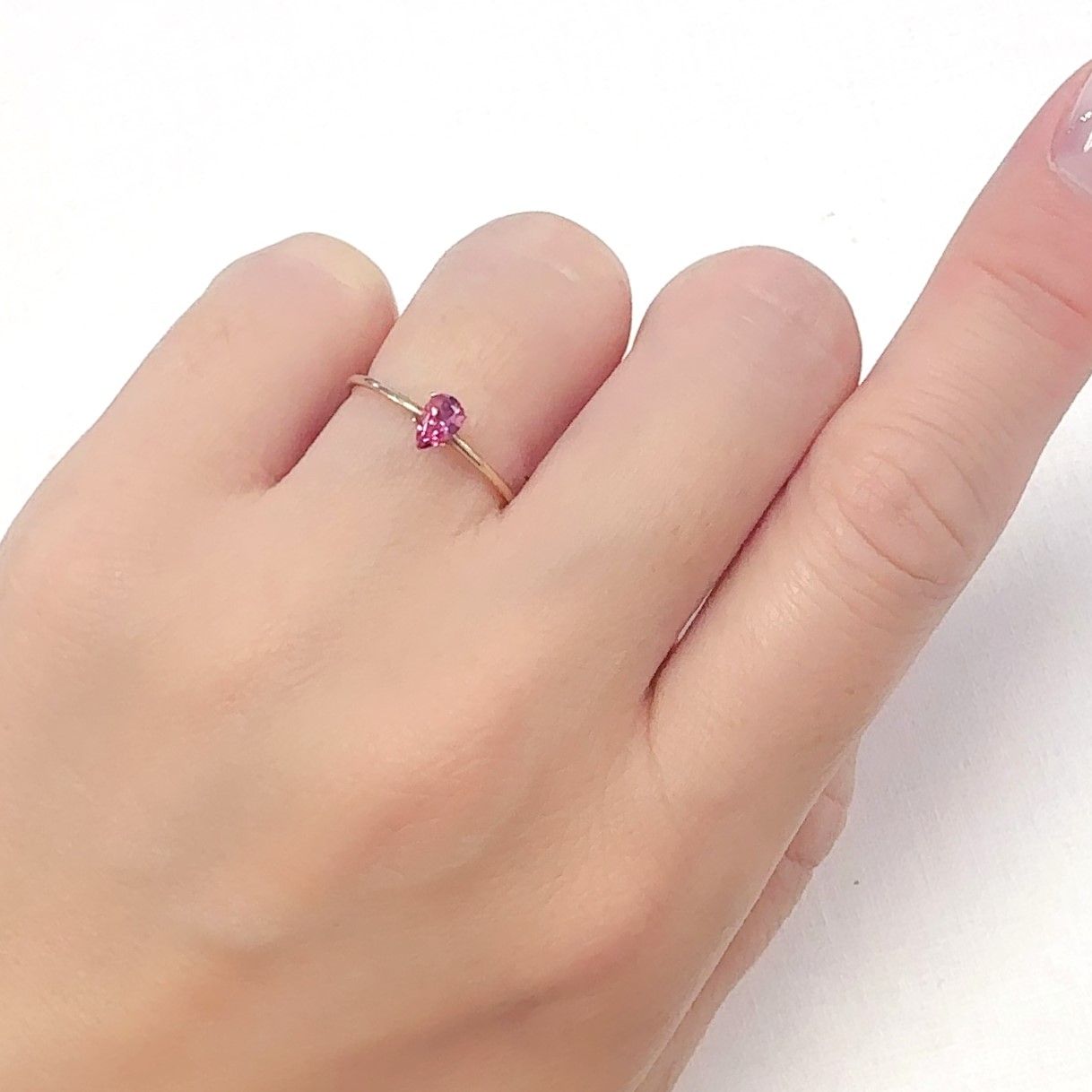 ルベライト ブラジル産 0.22ct[240628084]5.1x3.2mm前後