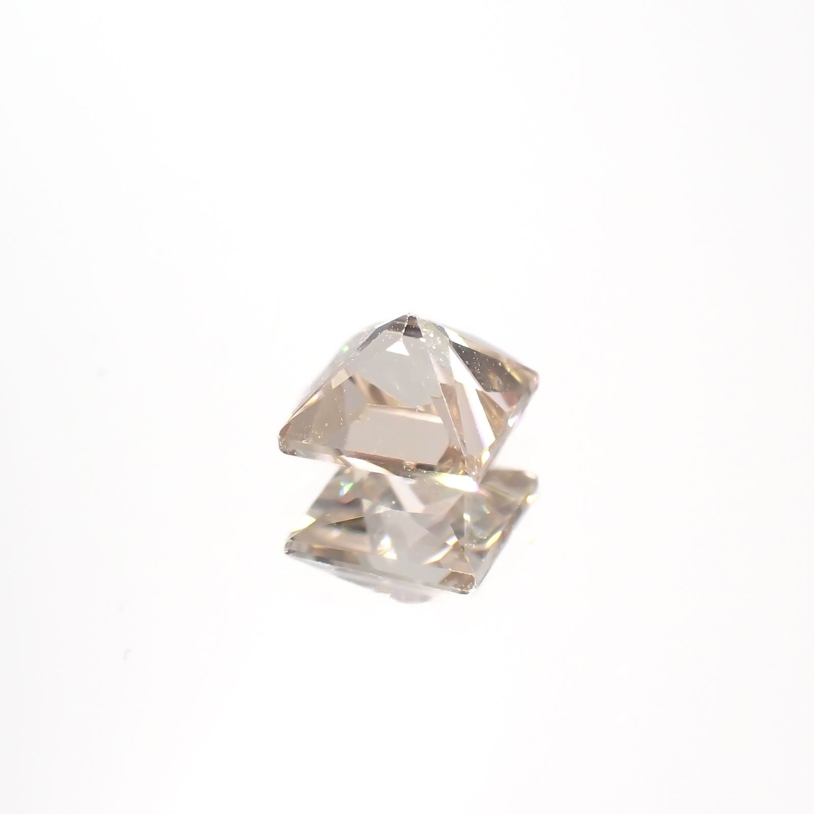 ◇プリンセスカット◇シャンパンカラージルコン スリランカ/カンボジア産 0.56ct[230421645]4x3.9mm前後