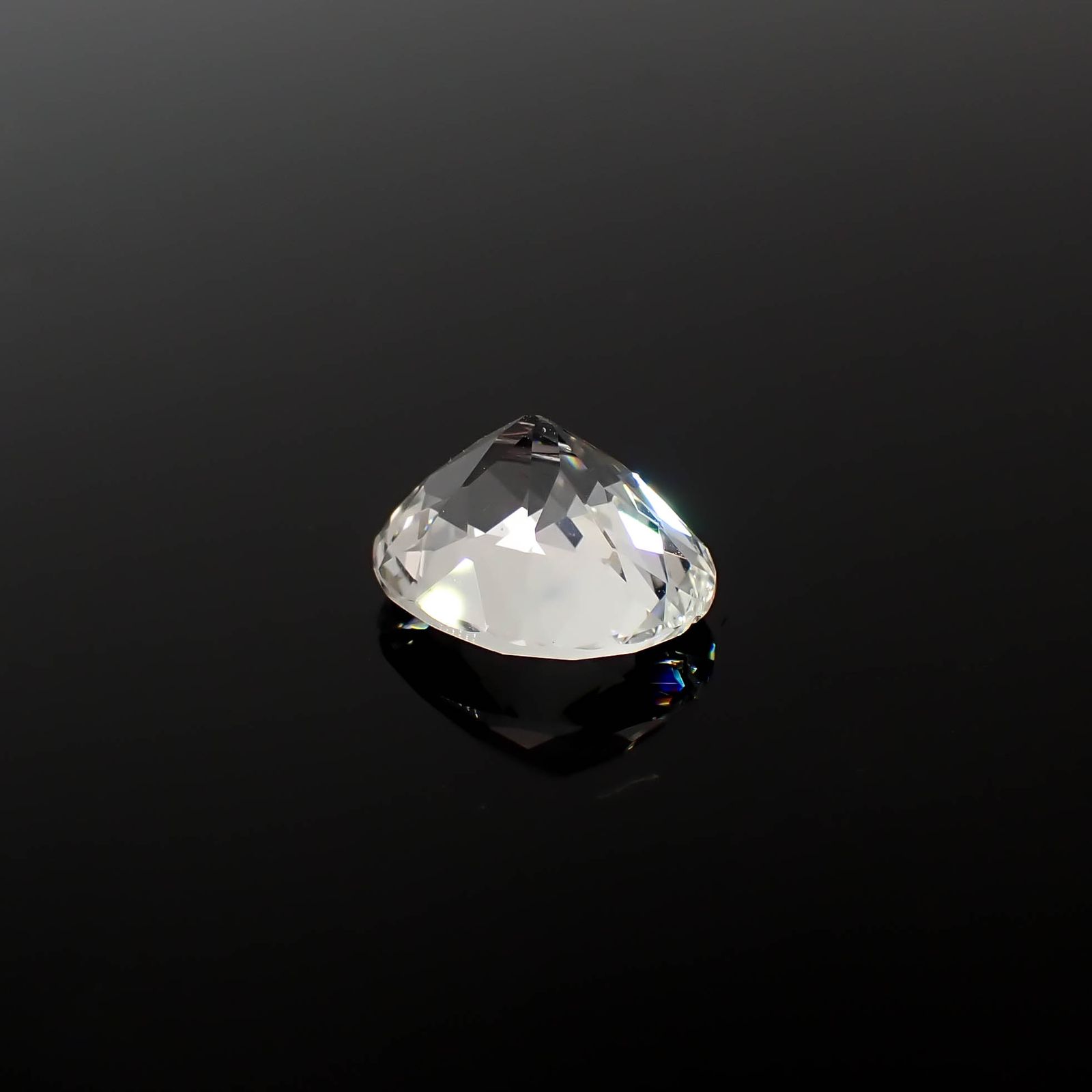 オーソクレース(宝石名ホワイト・オーソクレース)マダガスカル産 3.46ct 識別済[240628000]11.5x9.4mm前後
