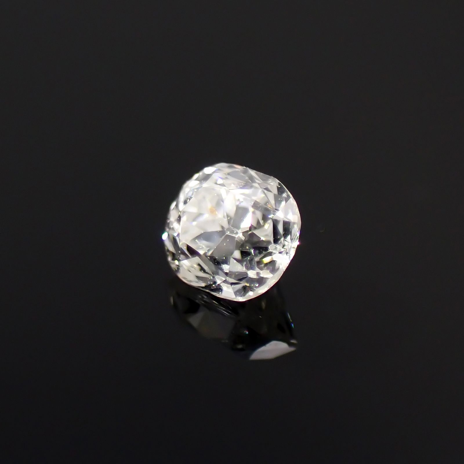 ◇オールドマインカット◇ダイヤモンド I1-SI2/F 0.068ct[231023633]2.5x2.2mm前後