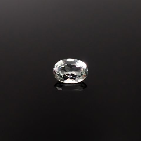 アクロアイト ナイジェリア産 0.24ct / 4.7x3.4mm前後 [251231362]