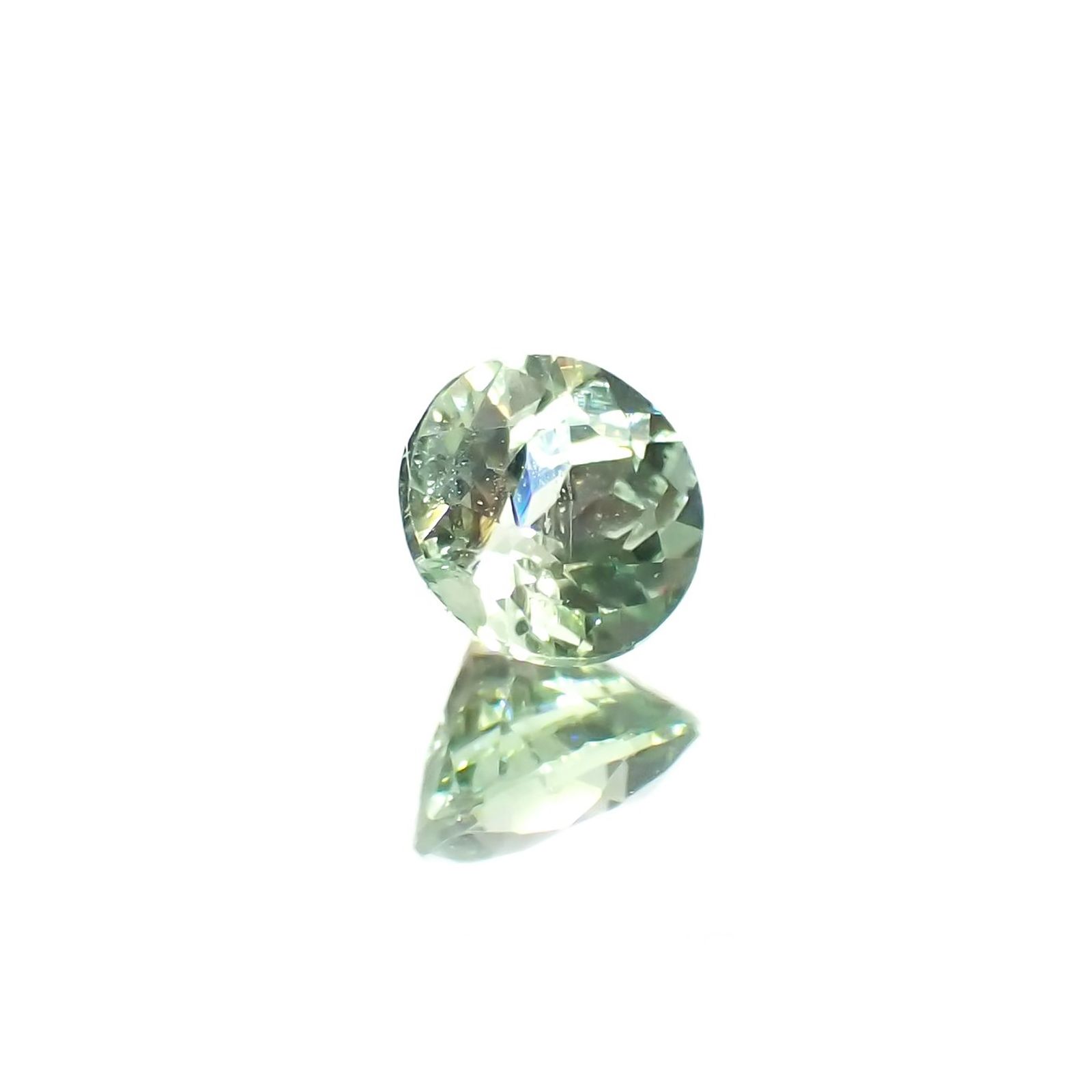 バナジウムコーネルピン(宝石名コーネルピン)タンザニア・タンガ州産 識別済 0.44ct / 4.5x4.5mm前後 [230320927]
