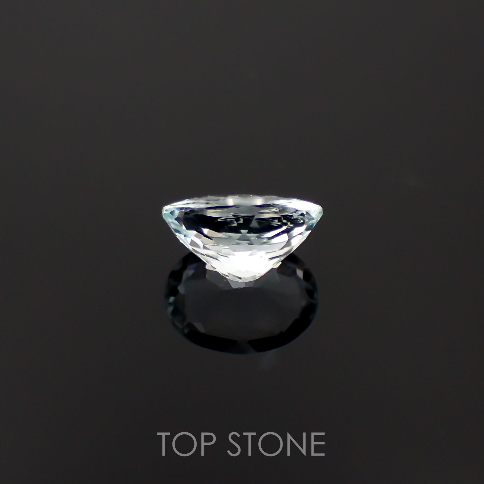 モンテブラサイト(宝石名モンテブラサイト)マダガスカル産 0.94ct 識別済[230120291]7.4x5.5mm前後