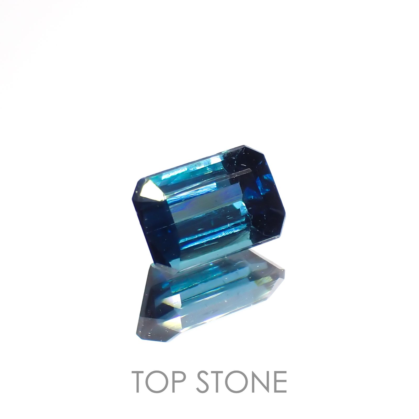 インディゴライト(宝石名トルマリン)アフガニスタン産 0.46ct 識別済[221219460]5.5x3.5mm前後
