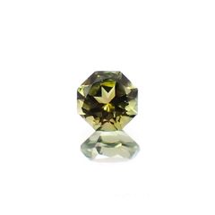 ◇オクタゴンカット◇オリーブグリーントルマリン(宝石名トルマリン) ブラジル/アフリカ産 識別済 0.29ct / 4x4mm前後 [21049169]
