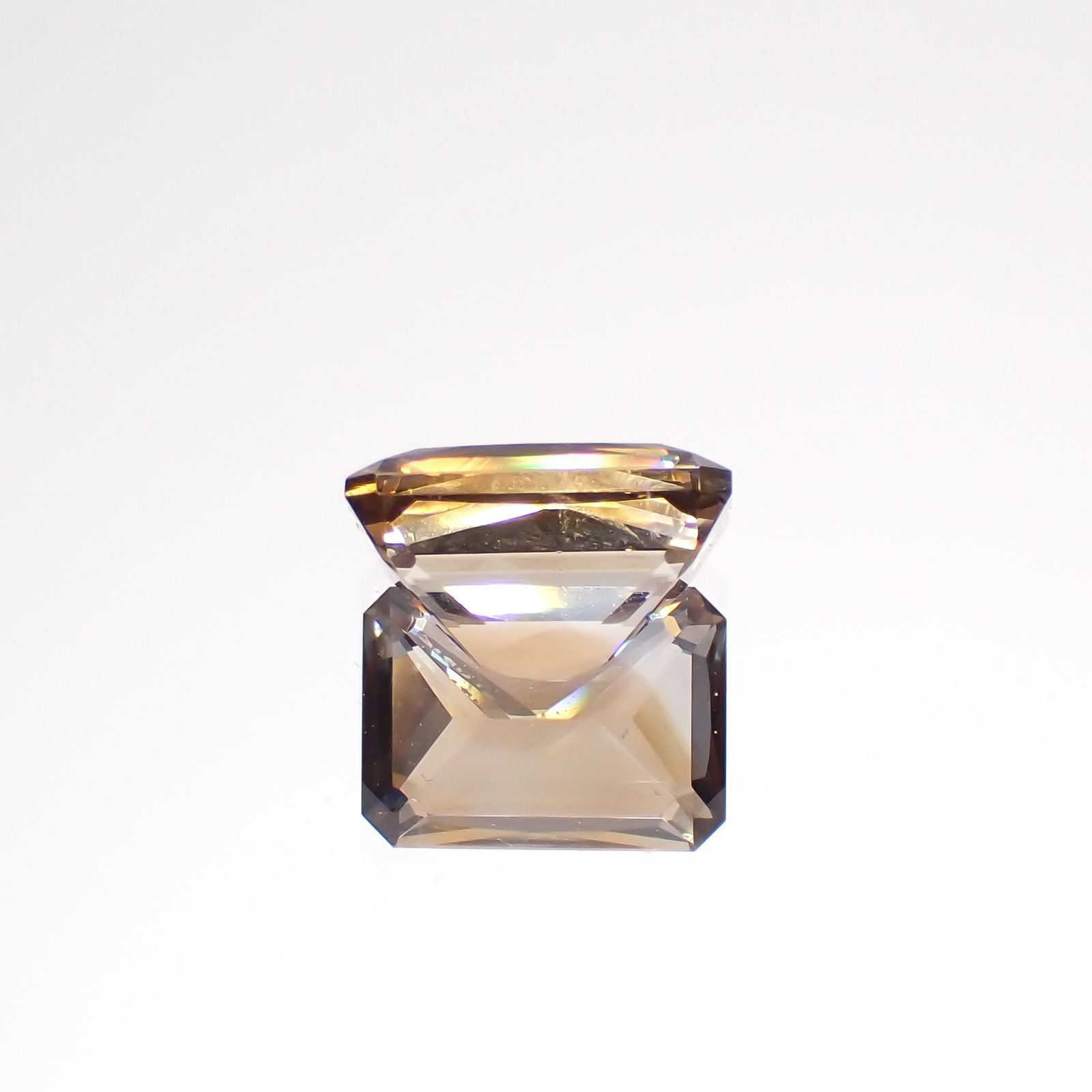 バイカラートパーズ ブラジル・ミナスジェライス州産 2.27ct[221018560]8.3x6mm前後