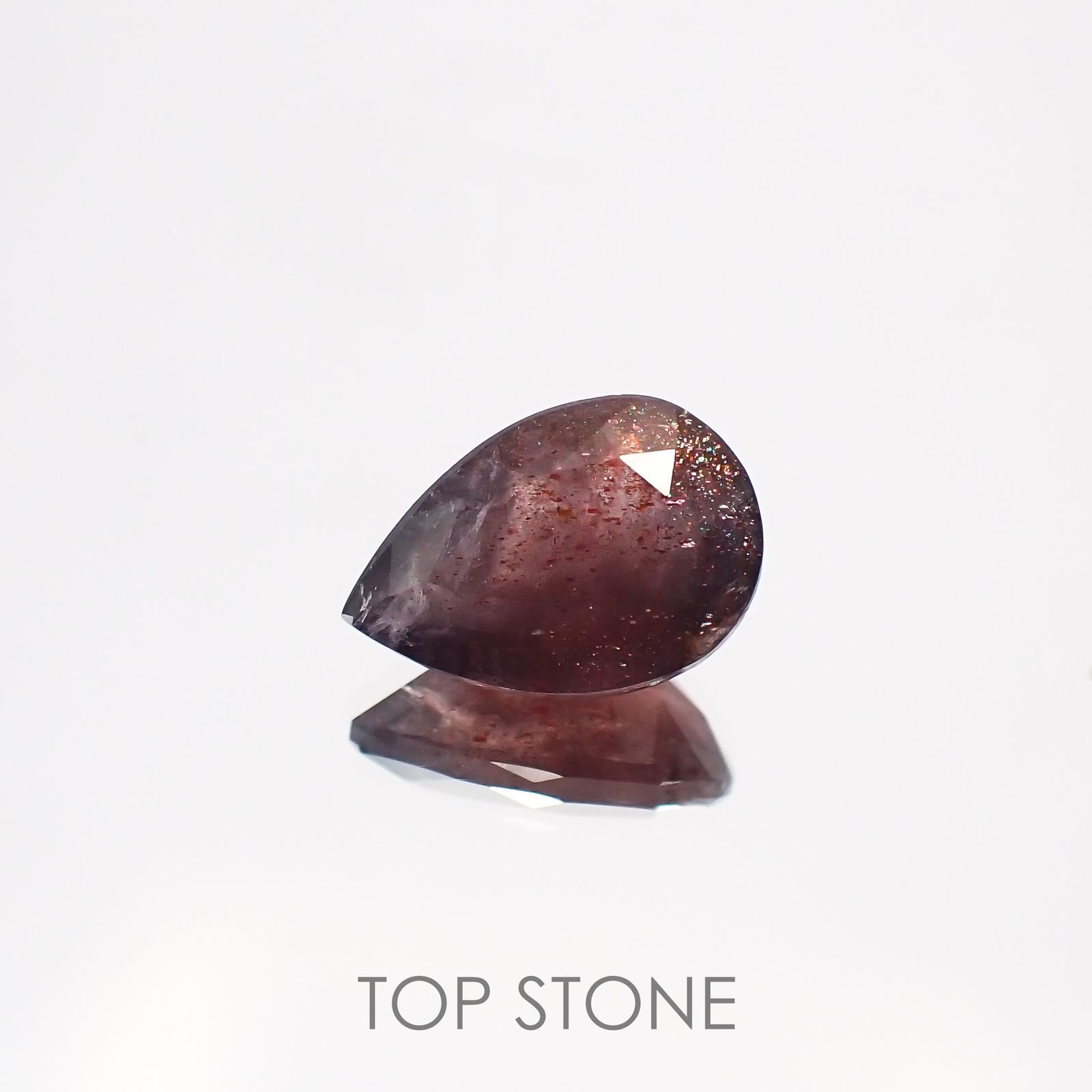 ブラッドショットアイオライト インド産 ルース 1.66ct[210611113]10.0×6.9mm前後