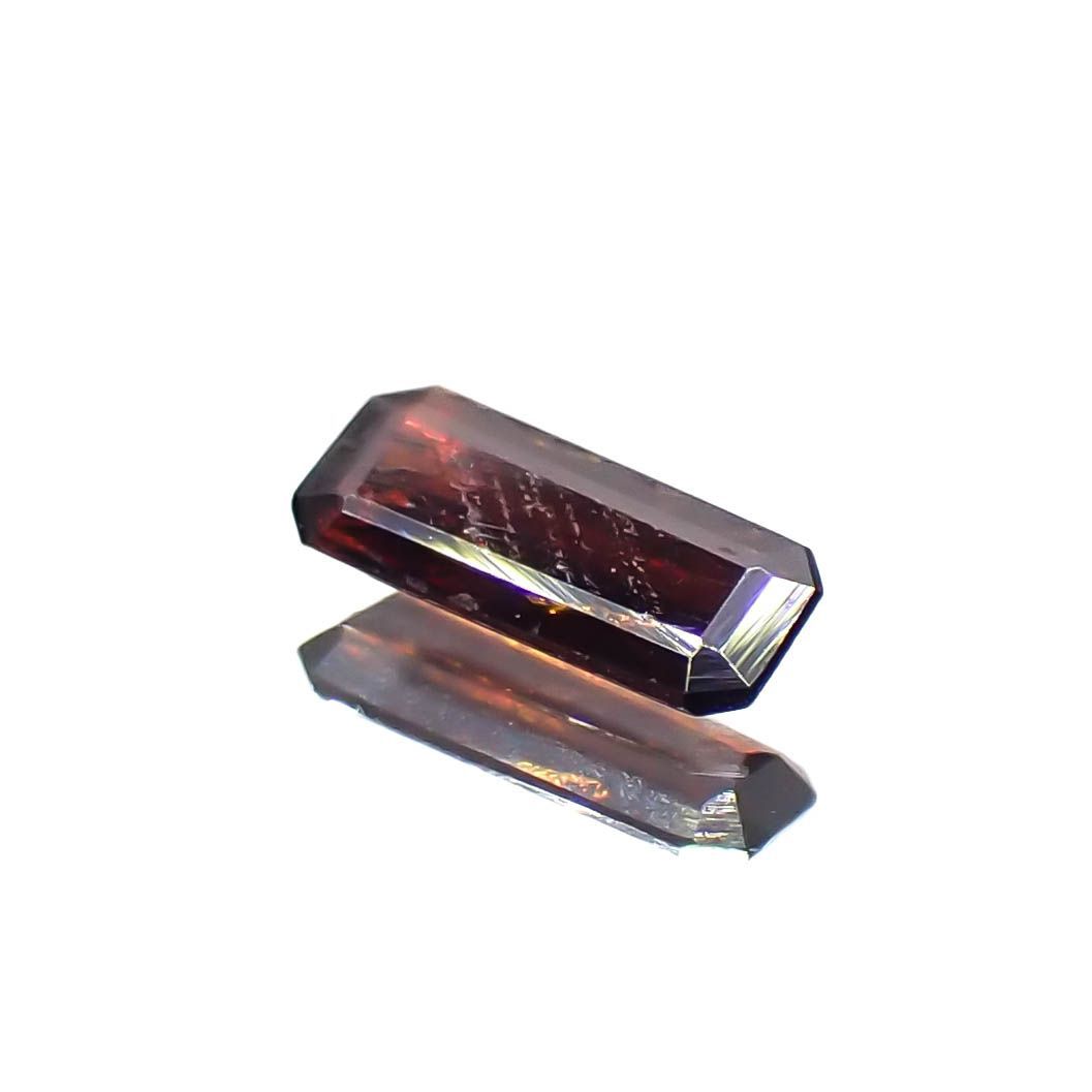 ルチル単結晶 ブラジル産 0.16ct[230119835]5.4x2.3mm前後