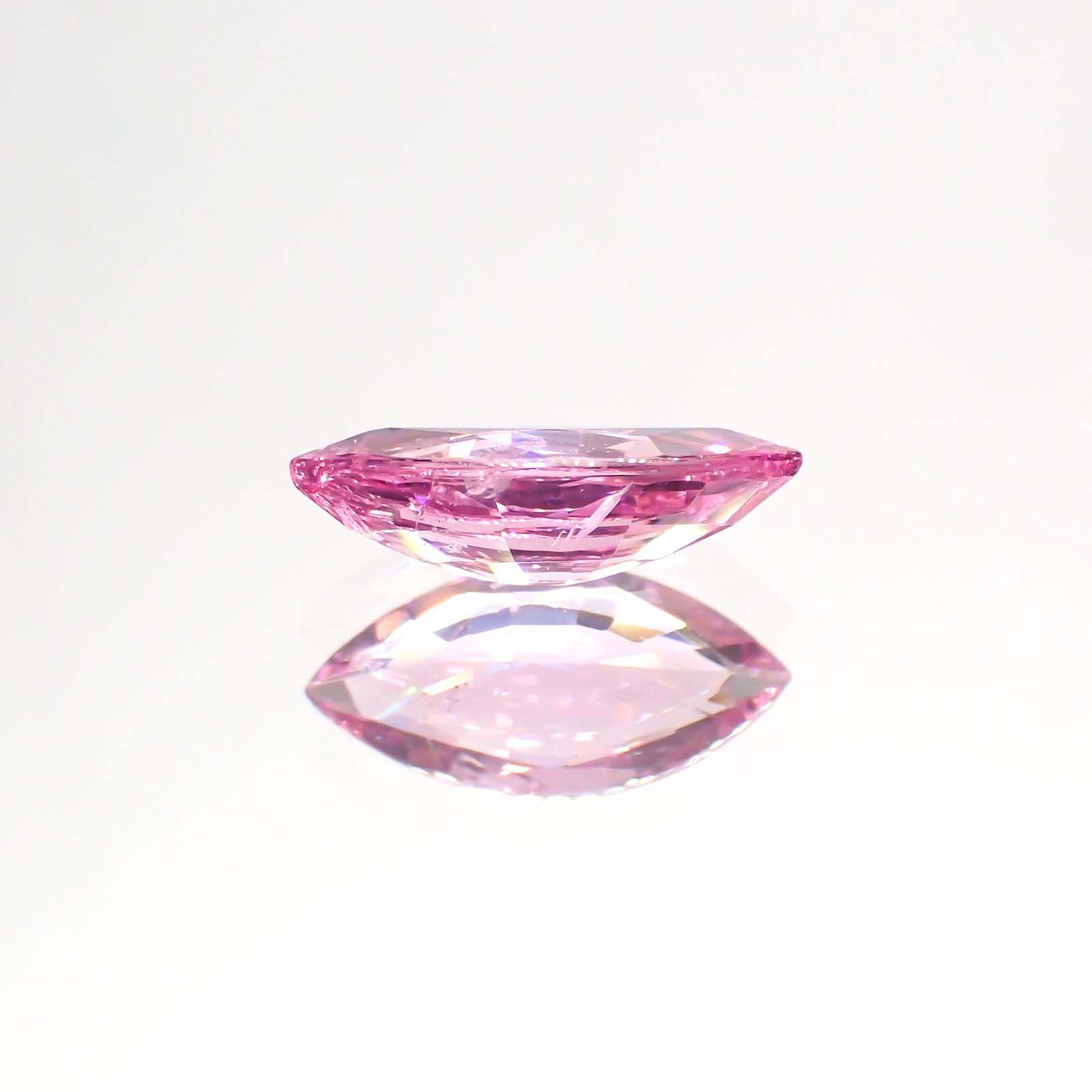 ピンクスピネル(宝石名ピンク・スピネル)タンザニア産 1.181ct ソ付(彩珠)[230722570]10.4x5mm前後