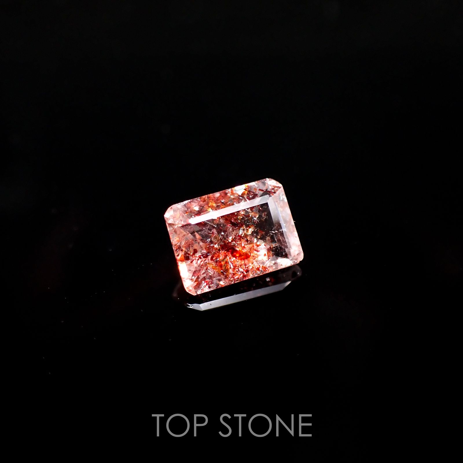 ファイヤークォーツ ナイジェリア産 ルース 1.3ct[210610715]8×5.9mm前後