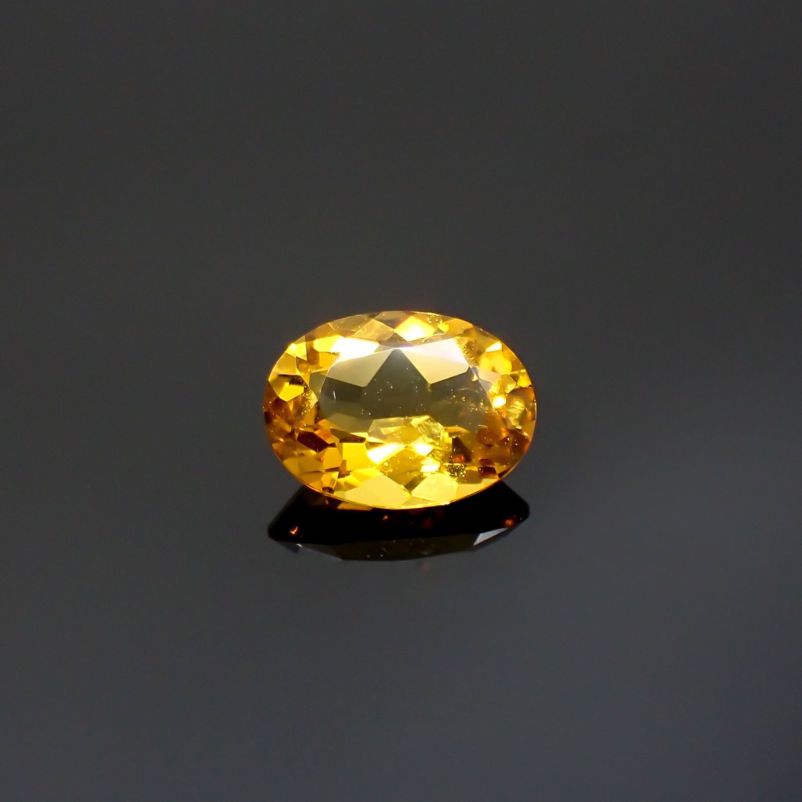 ゴールデンベリル(宝石名ゴールデン・ベリル)ブラジル産 1.03ct 識別済[220115422]8x6.1mm前後
