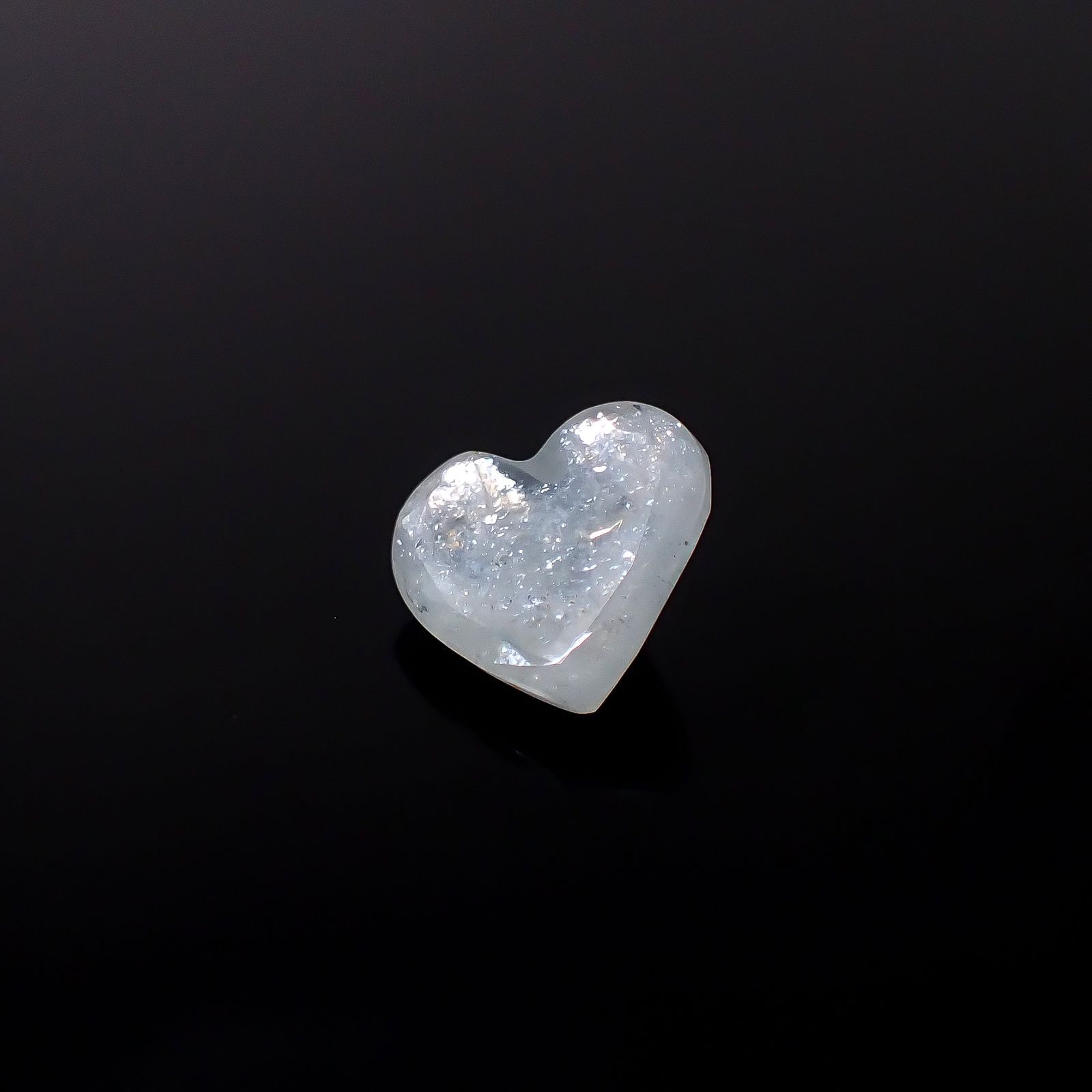 イリデッセンスアクアマリン ブラジル産 2.38ct / 8.7x9.8mm前後 [250730850]