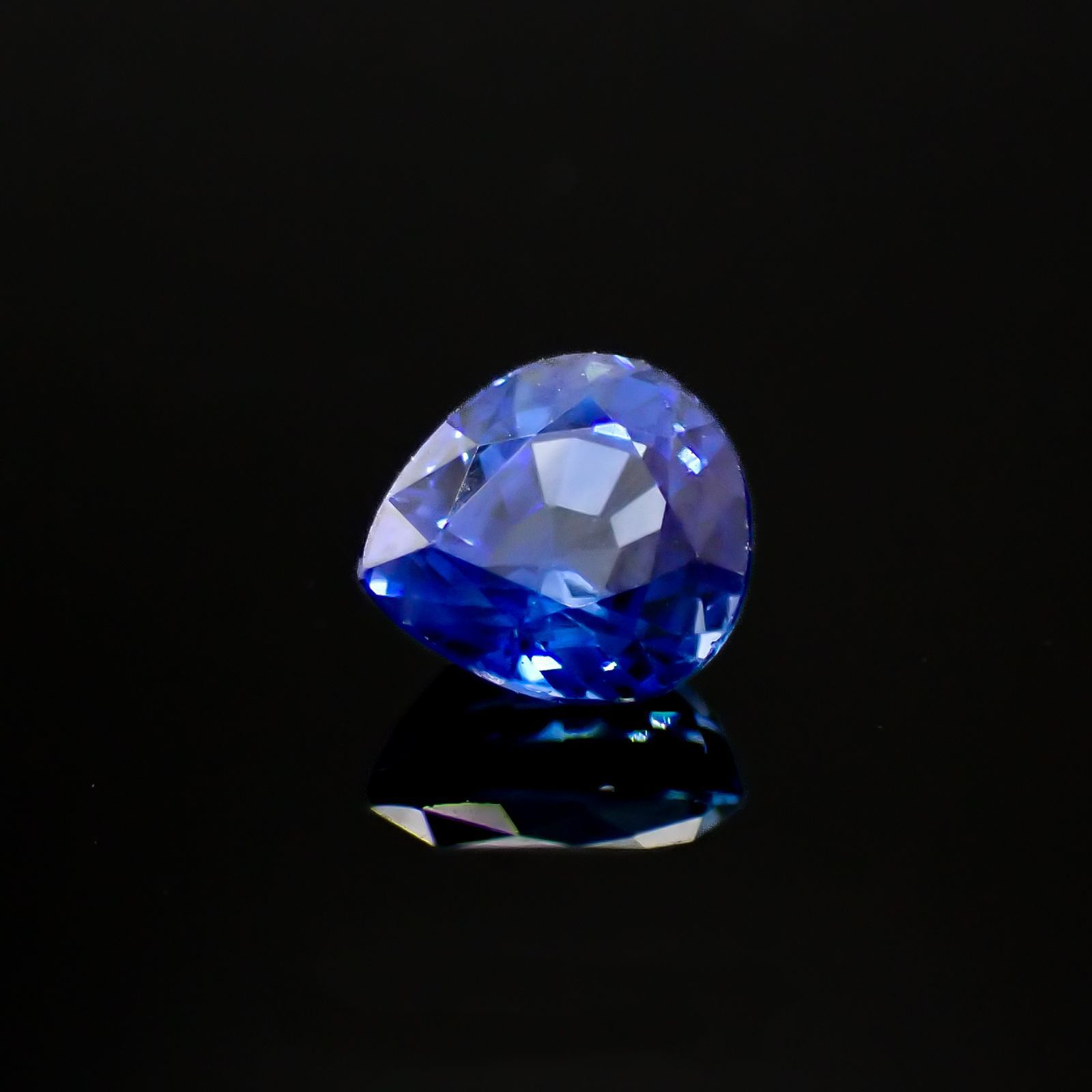 サファイア(宝石名サファイア)スリランカ/マダガスカル産 0.62ct 識別済[220917643]5x4.6mm前後