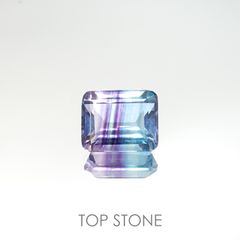 パーティカラーフローライト(宝石名フルオライト)ブラジル産 4.21ct 識別済[220115096]10.1x8.1mm前後