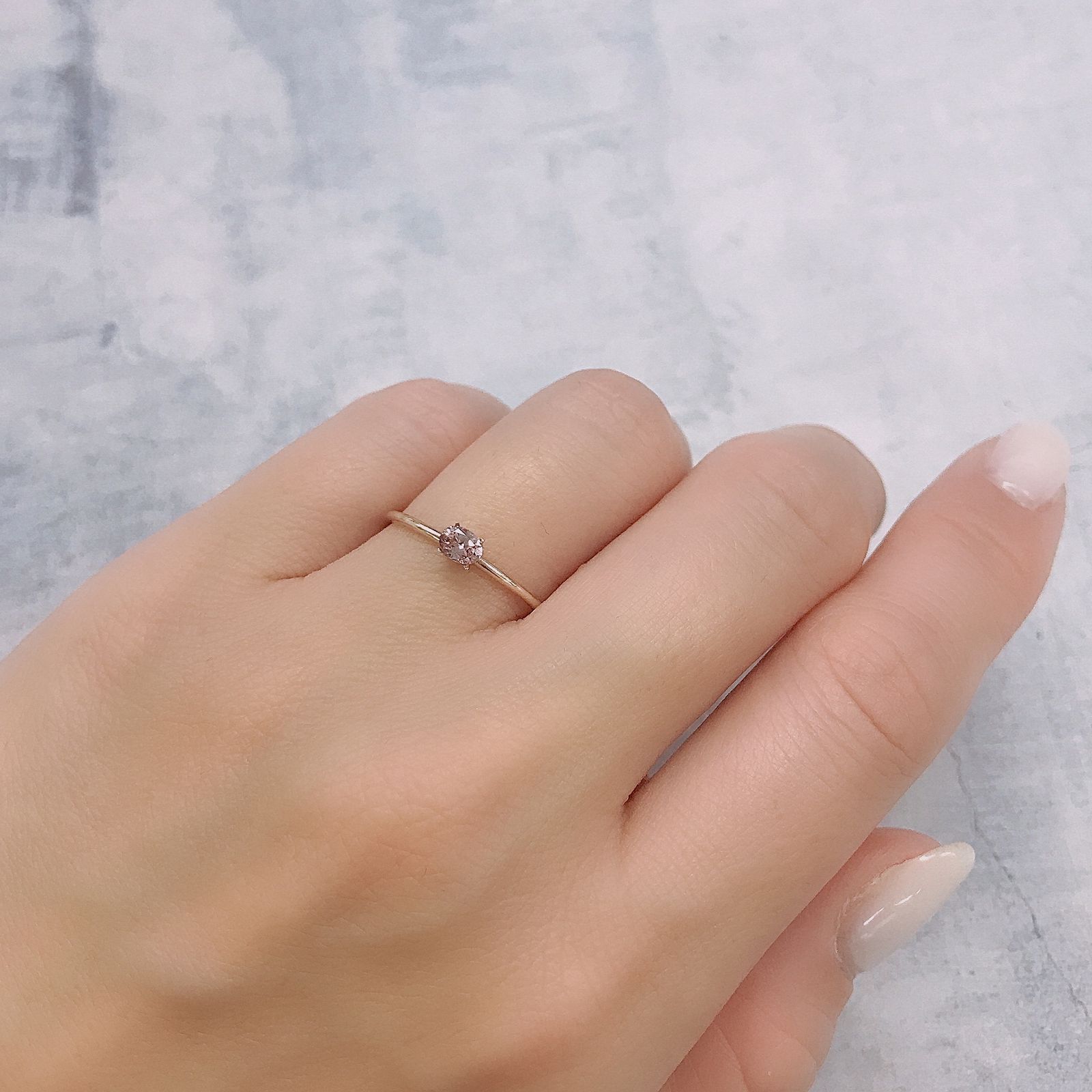 カラーシフトマラヤガーネット(宝石名ガーネット)タンザニア産 0.18ct 識別済[220616427]4x2.9mm前後