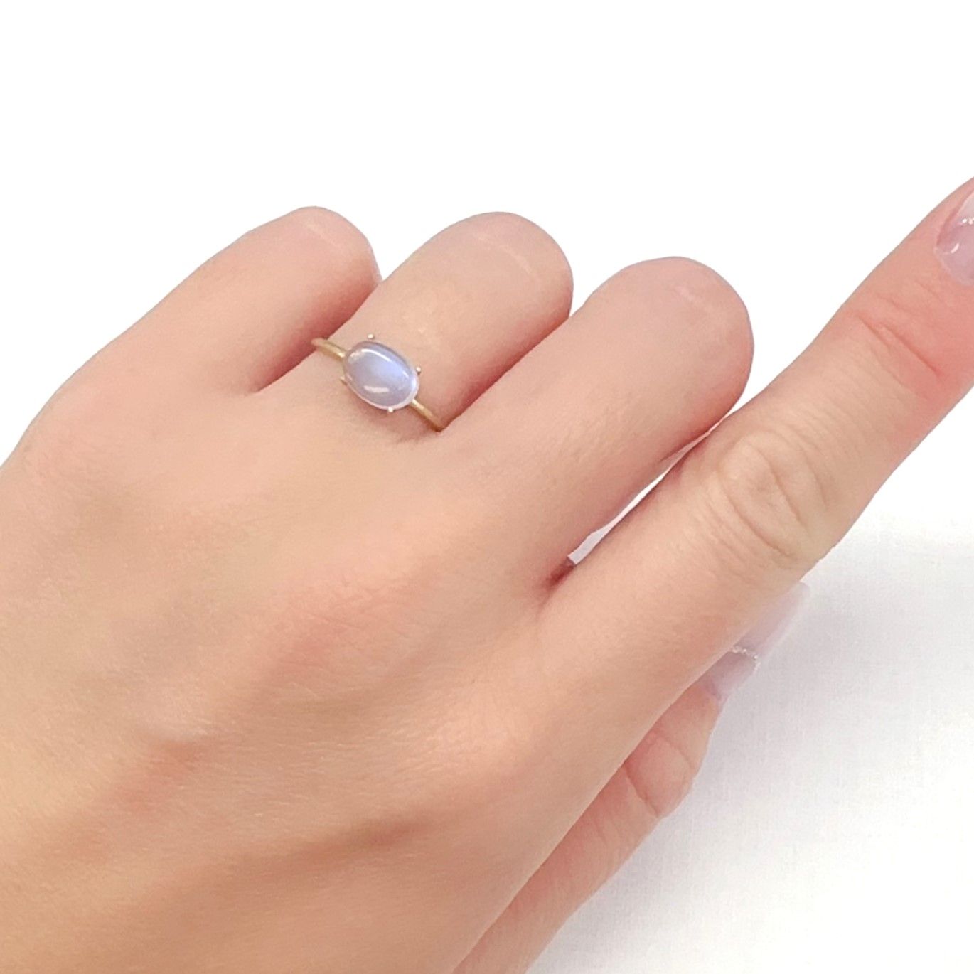 ムーンストーン(宝石名オーソクレース)インド/スリランカ産 1.07ct 識別済[240527722]8.1x6mm前後