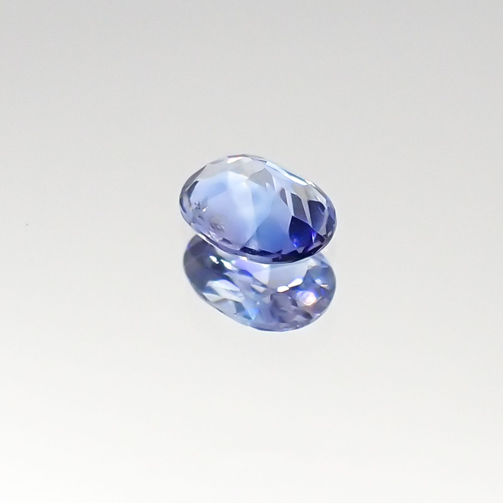 ベニトアイト アメリカ産 ルース 0.161ct[20095843]4×3mm前後