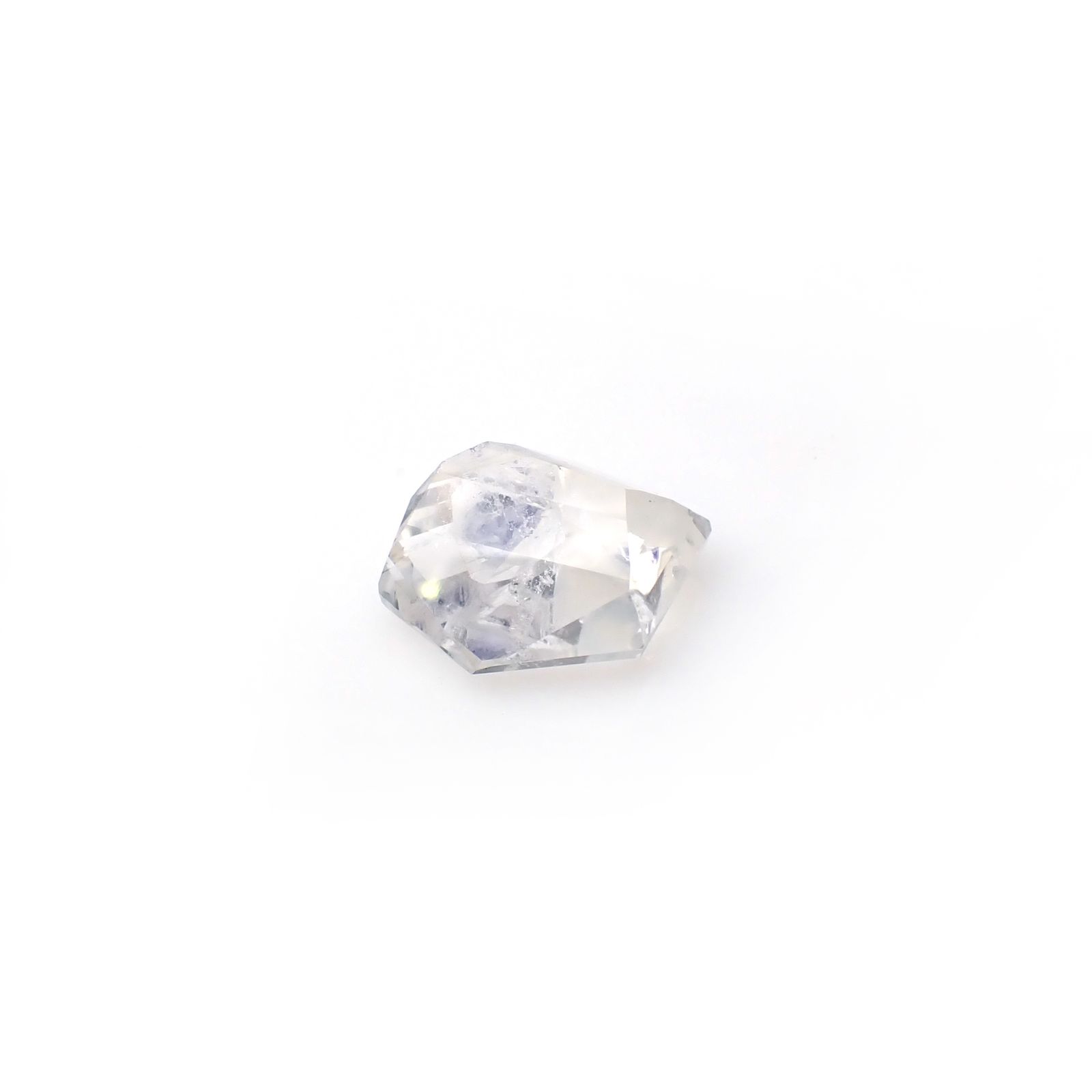 ◇フリーフォーム◇フローライトインクォーツ マダガスカル産 9.35ct [250329956]17.1x11.9mm前後