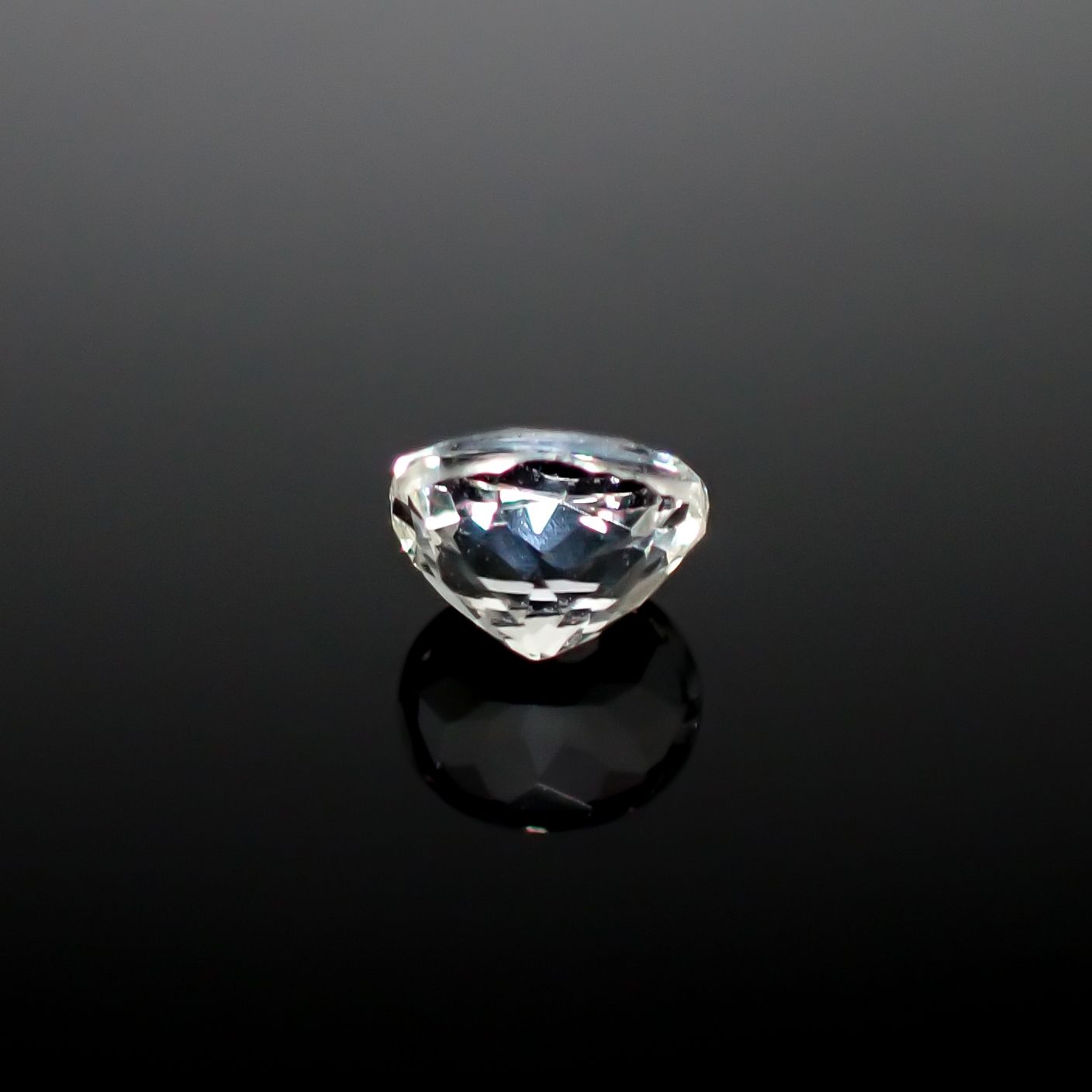リューコガーネット ビルマ産 0.51ct [241229414]4.8x4.1mm前後