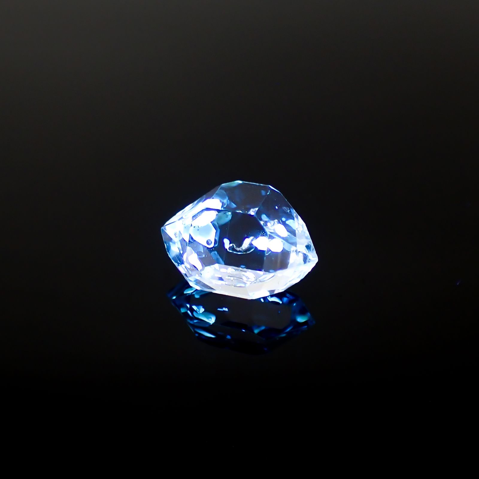 オイルインクォーツ原石 パキスタン産 4.04ct[231224718]12.8x8.6mm前後