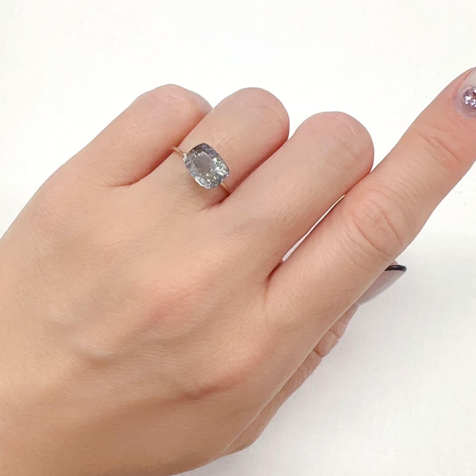モスアクアマリン ブラジル産 1.76ct[240226048]9x6.9mm前後