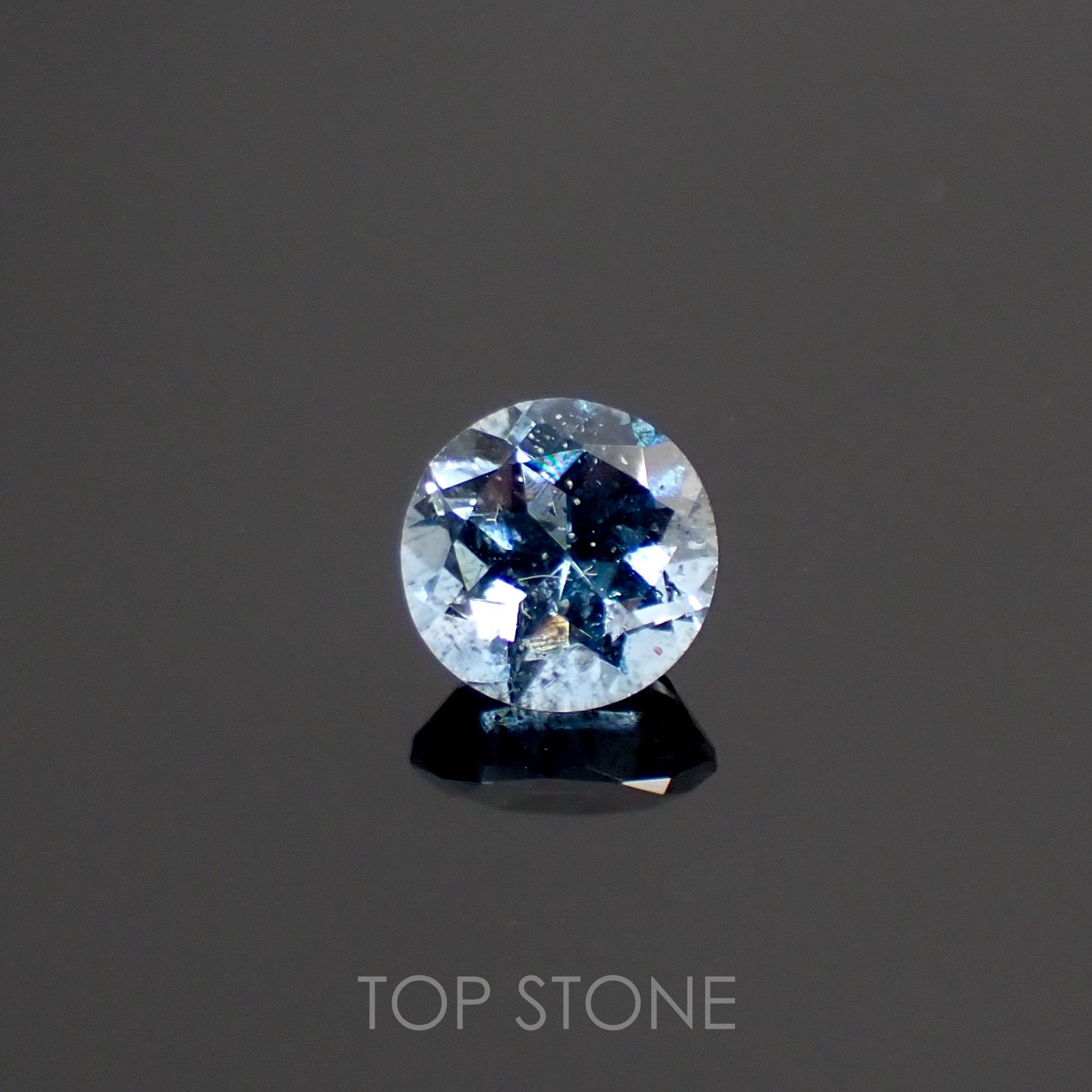 サンタマリアアクアマリン(宝石名アクアマリン) ブラジル産 0.46ct 識別済[210611402]5×5mm前後