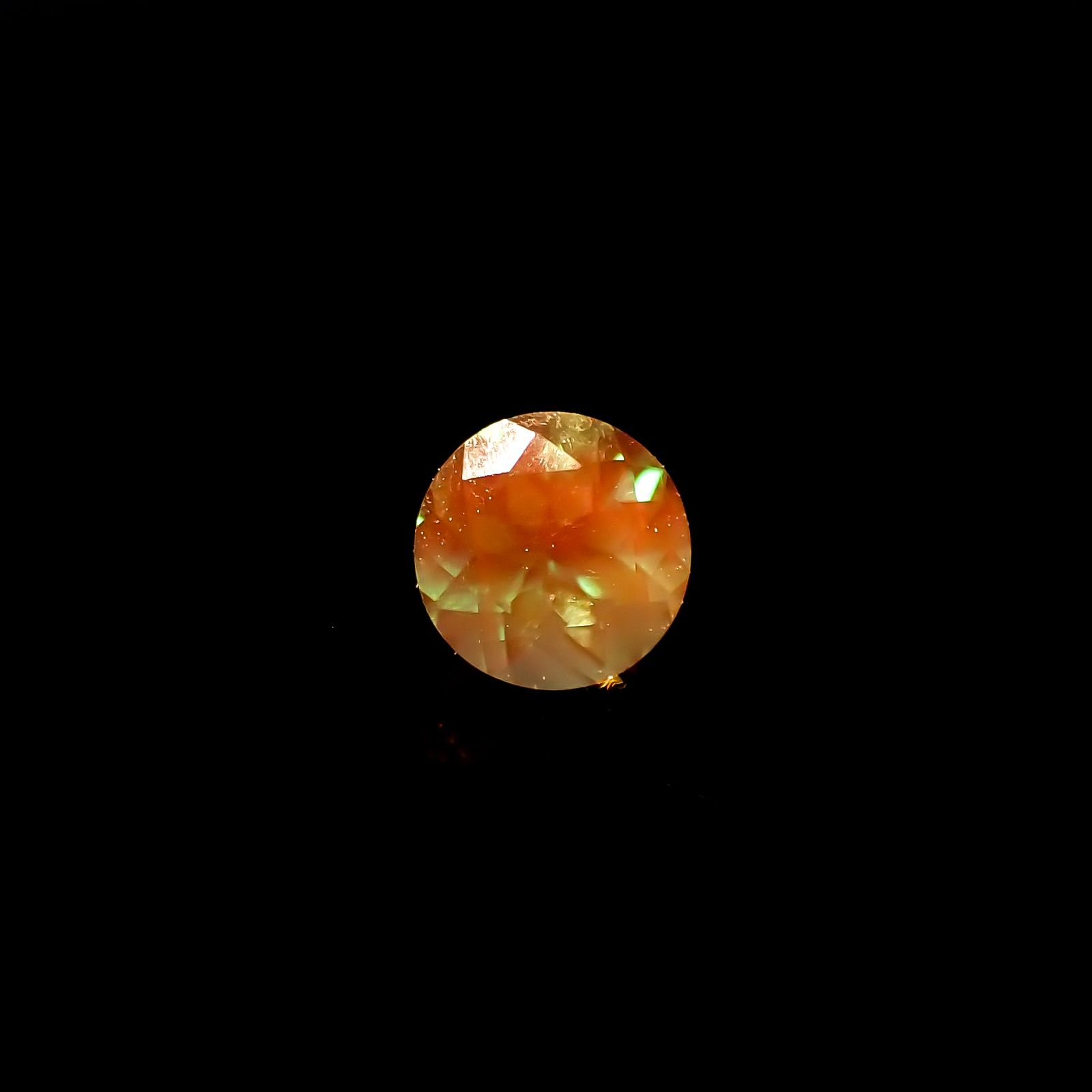 カラーチェンジアンデシン モンゴル産 0.46ct[240226313]5x5mm前後