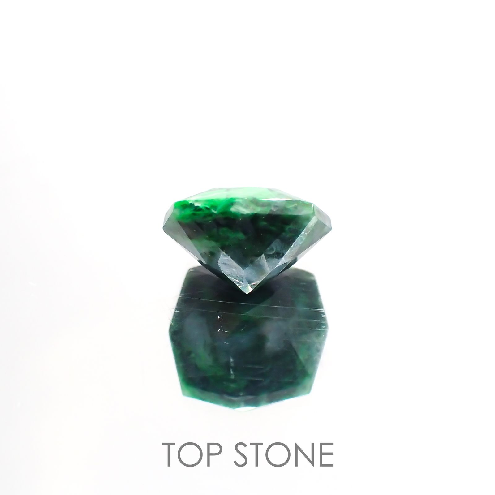 モーシッシ ビルマ産 2.66ct[220114188]9.2x9.1mm前後