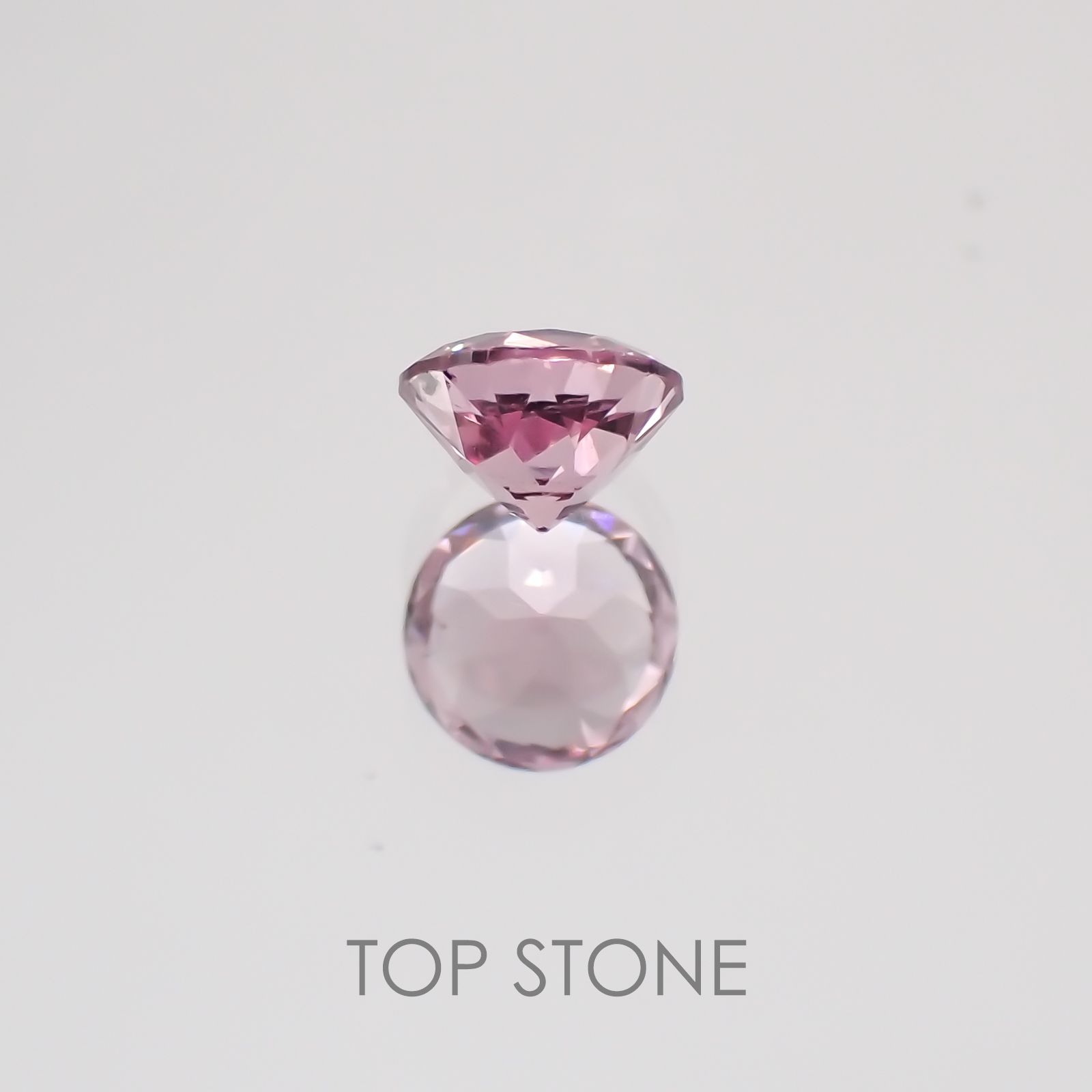マラヤガーネット タンザニア産 ルース 0.22ct[21019370]3.6×3.6mm前後