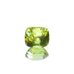 スフェーン(宝石名スフェーン)マダガスカル産 1.07ct 識別済[230220466]6.1x5.2mm前後