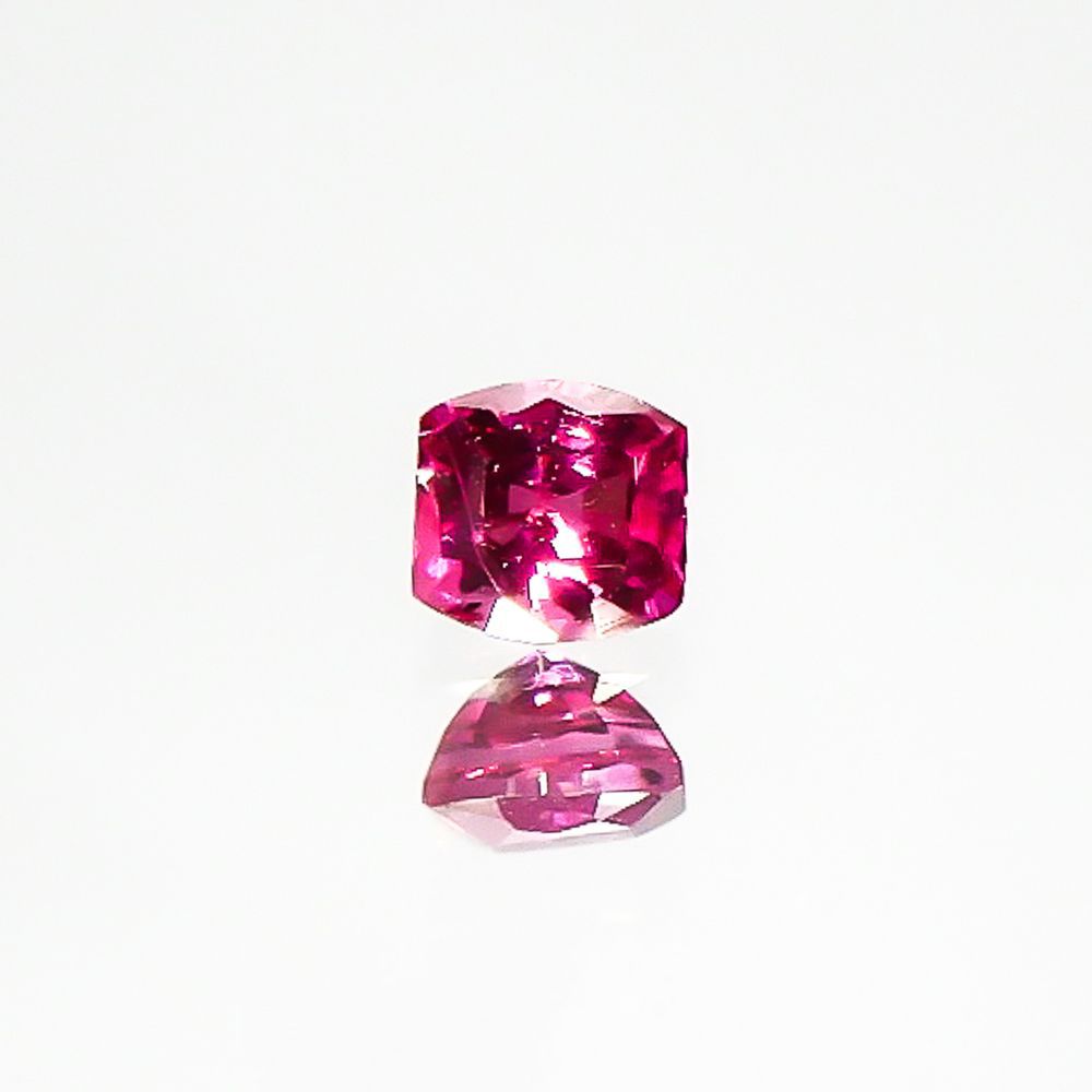ルビー モザンビーク/ビルマ産 0.18ct[220616202]2.8x2.7mm前後