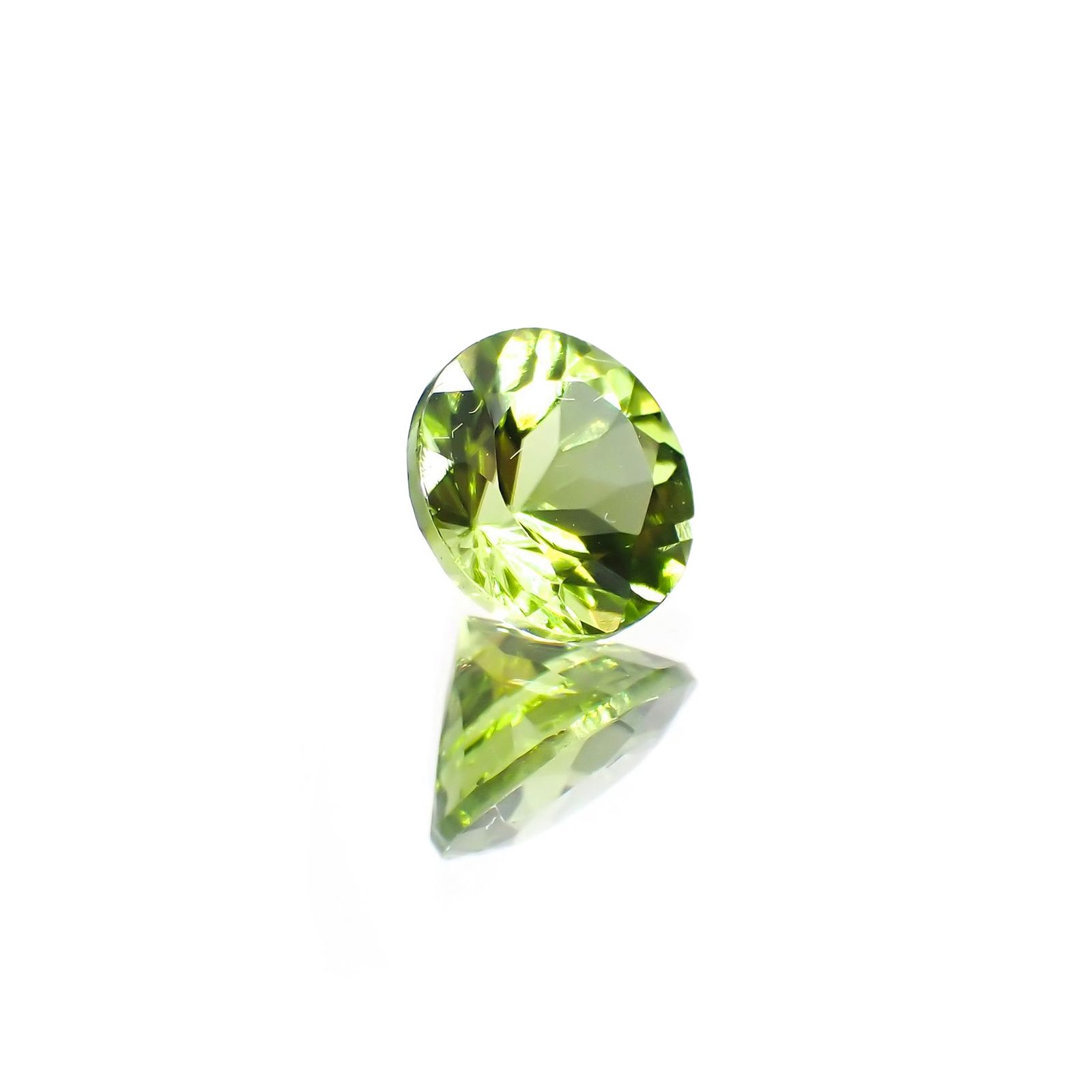 ペリドット(宝石名ペリドット) パキスタン産 識別済 1.39ct / 6.9x6.9mm前後 [260713088]