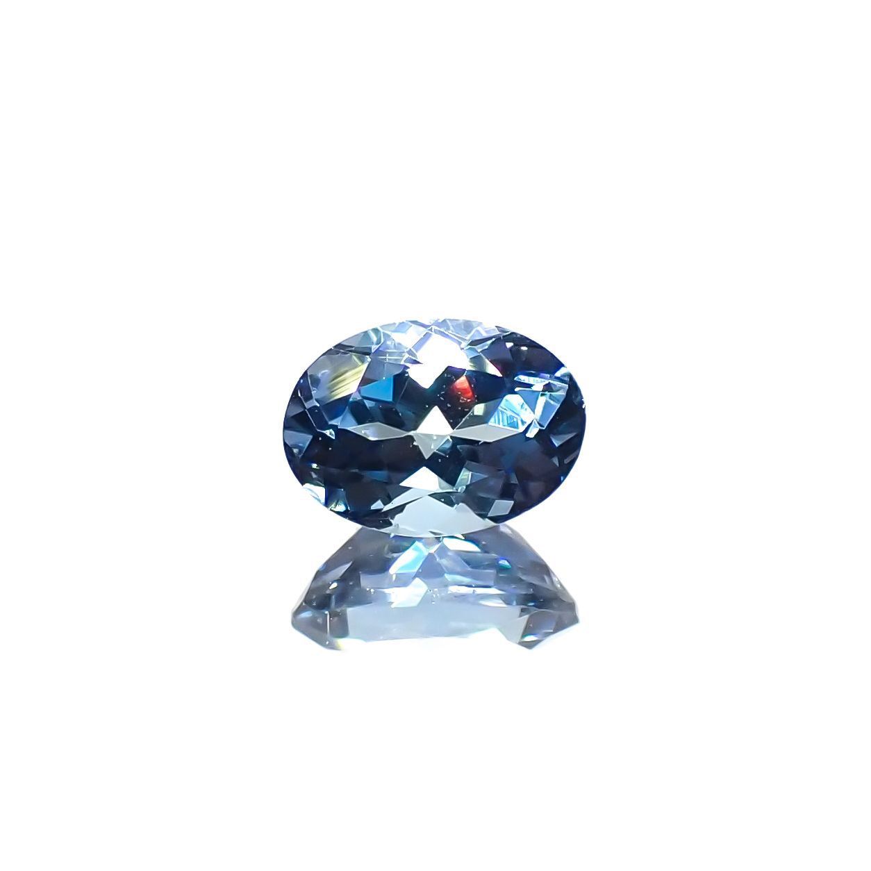 アクアマリン(宝石名アクアマリン)ナイジェリア産 0.85ct 識別済[220817386]7.1x5.1mm前後