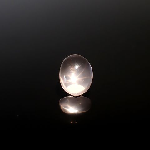 スターローズクォーツ(宝石名スター・ローズ・クォーツ)マダガスカル産 2.84ct 識別済[250330018]10.4x8.2mm前後
