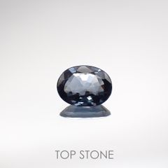 カラーチェンジガーネット(アレキタイプ) マダガスカル・ベキリー産 ルース 0.64ct[210711810]6.3×4.9mm前後
