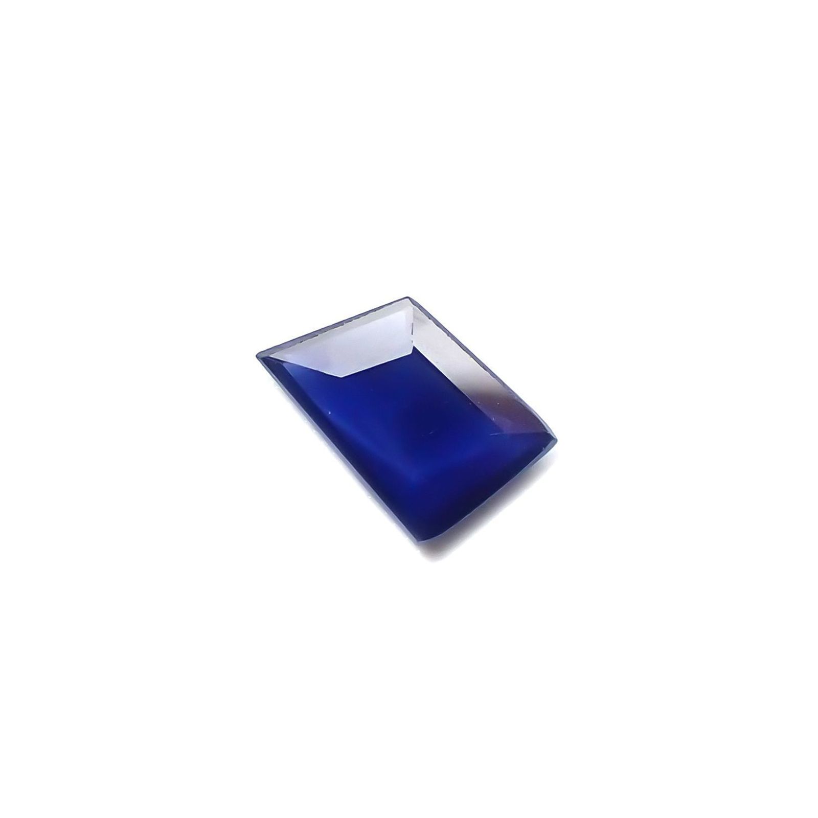 ◇カスタムカット◇サファイア(宝石名サファイア) マダガスカル産 0.62ct 識別済[210913198]6.8×4.6mm前後