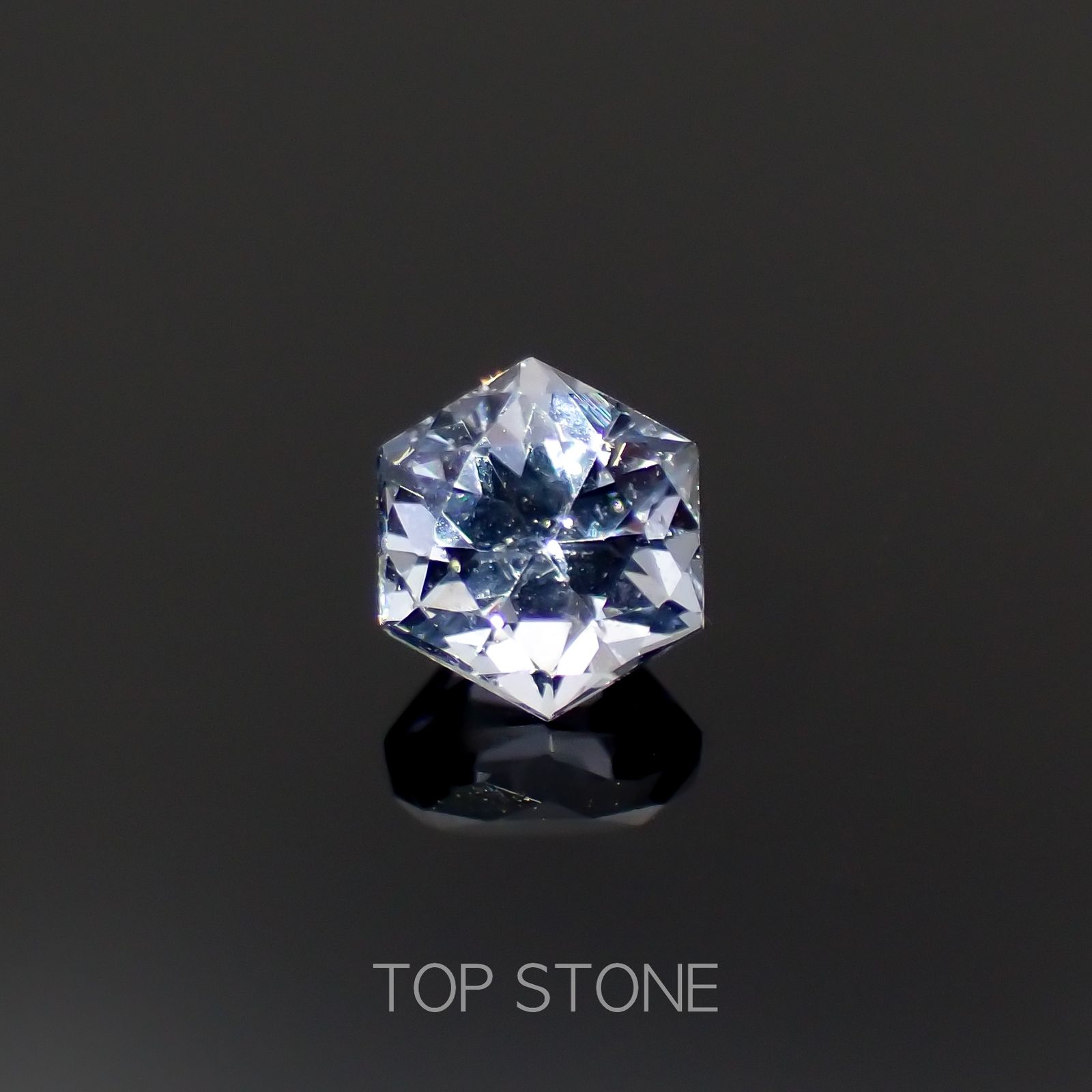 ◇ヘキサゴンカット◇ラベンダースピネル(宝石名スピネル)ビルマ/マダガスカル産 0.46ct 識別済[230220655]4x4mm前後