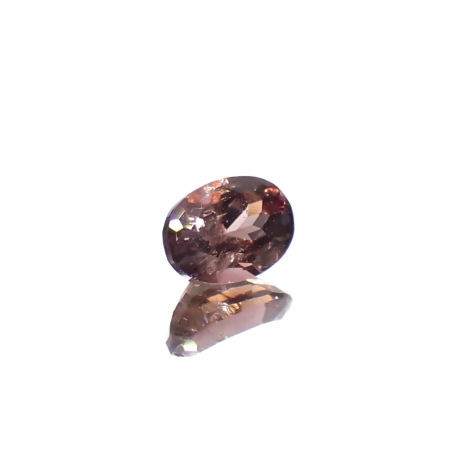 アキシナイト パキスタン産 0.51ct[240628369]5.6x4mm前後