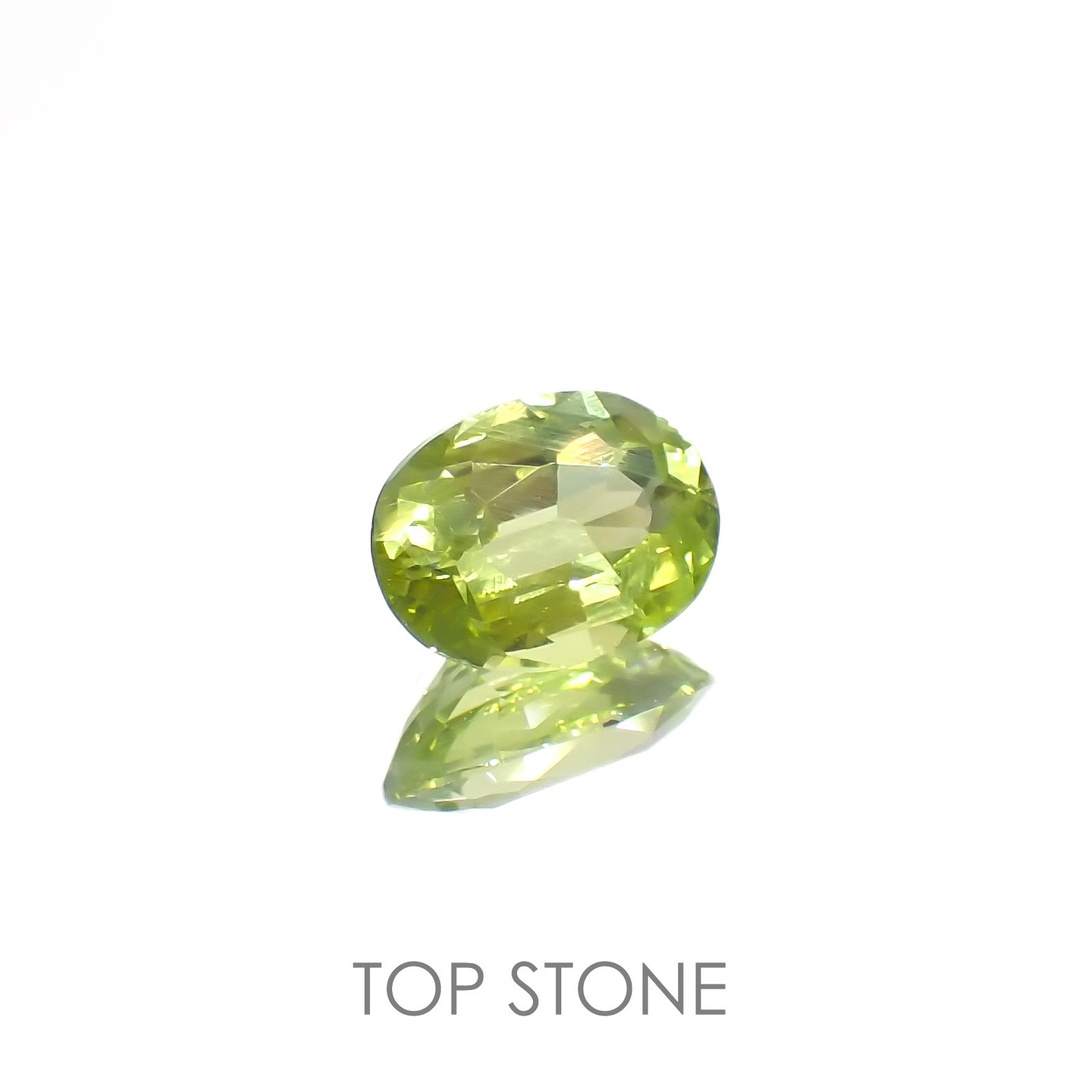 グリーンエンスタタイト(宝石名グリーン・エンスタタイト)カメルーン産 0.53ct 識別済[220917601]6.1x4.5mm前後