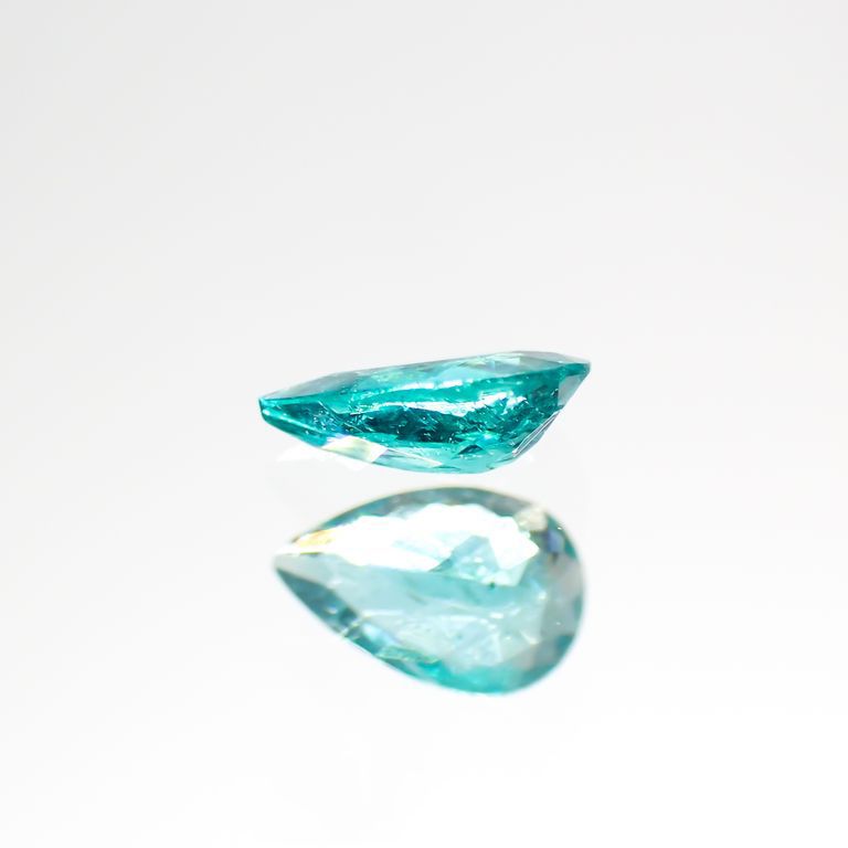 パライバトルマリン(宝石名トルマリン/別名パライバ・トルマリン)ブラジル・バターリャ鉱山産 0.14ct GIA鑑付[211113719]4.73x3.04mm前後