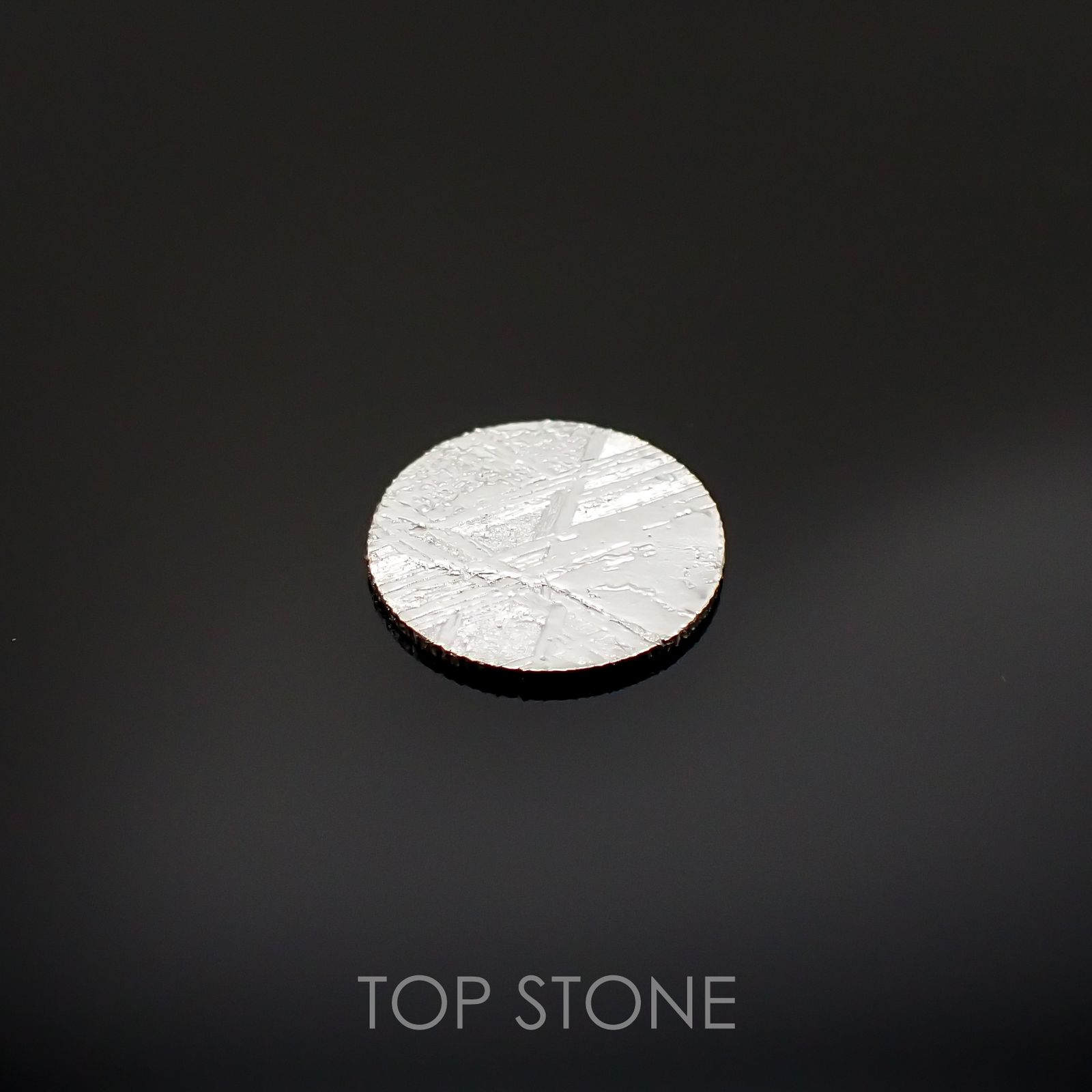 【2025年製 新品】 ムオニナルスタ隕石 1.57ct[220616114 発見地：スウェーデン アクセサリー