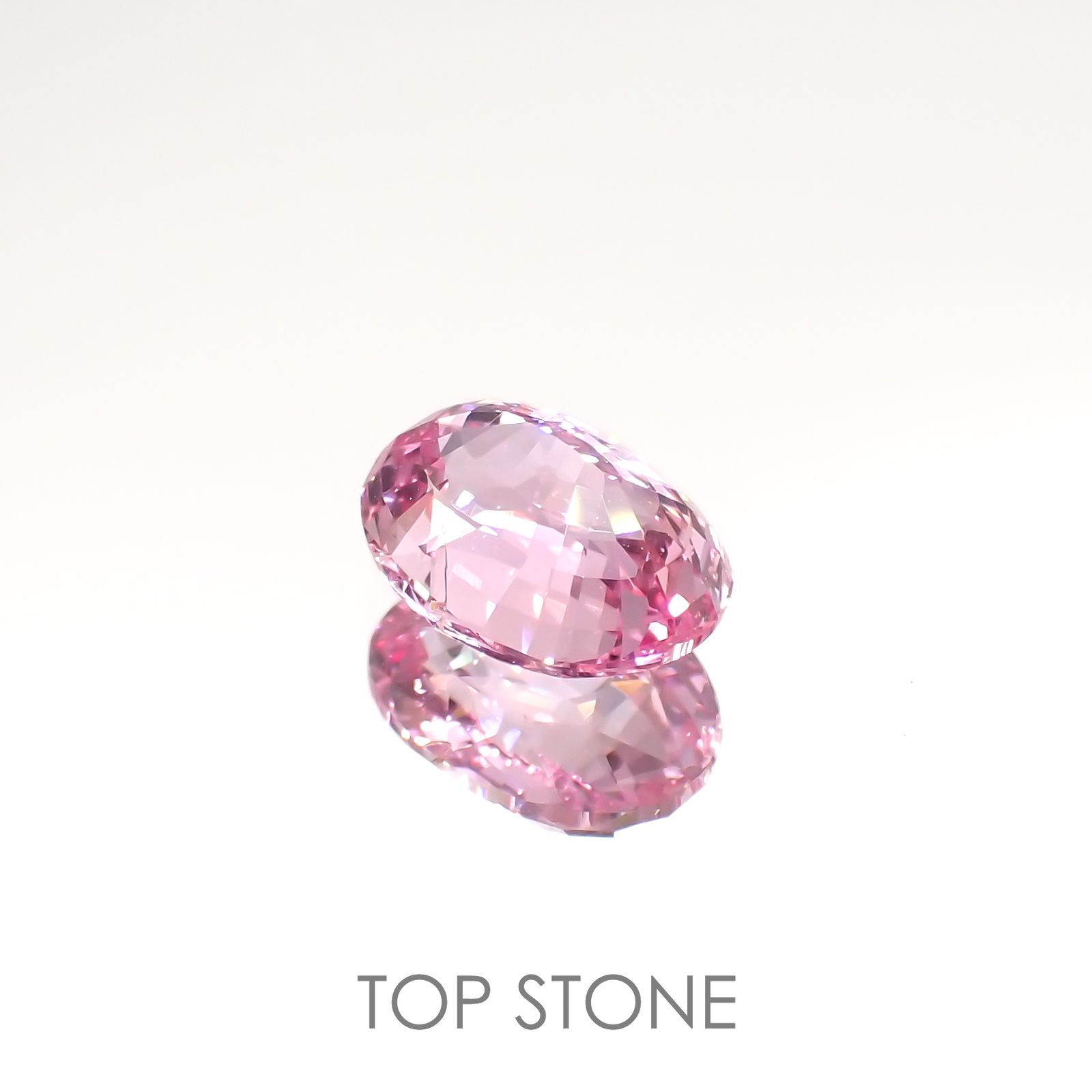 パパラチャサファイア(宝石名サファイア/別名パパラチャ・サファイア)スリランカ産 3.398ct 日独鑑付[220616443]9.96x7.43mm前後