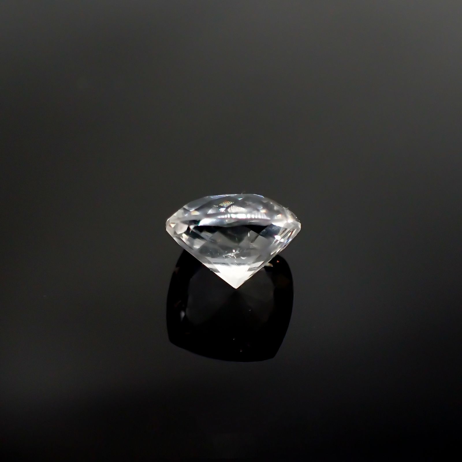 ハイアライトオパール(宝石名オパール)メキシコ産 1.912ct ソ付(彩珠)[231224964]8.4x8.3mm前後