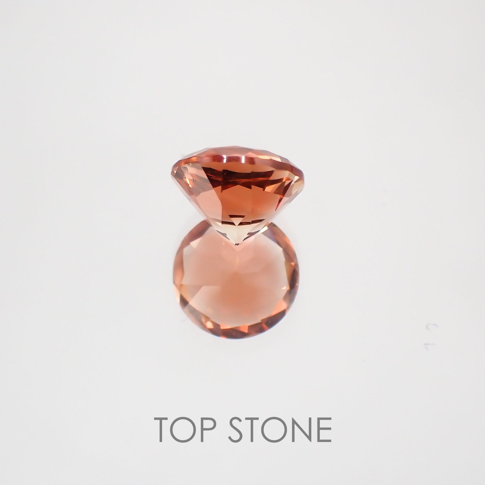 オレゴンサンストーン(宝石名ラブラドライト) アメリカ・オレゴン州産 1.27ct 識別済[210410383]7.1×7.1mm前後