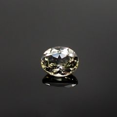 リューコガーネット(宝石名ホワイト グロッシュラー・ガーネット) ビルマ産 0.32ct 識別済[210711541]4.5×3.7mm前後