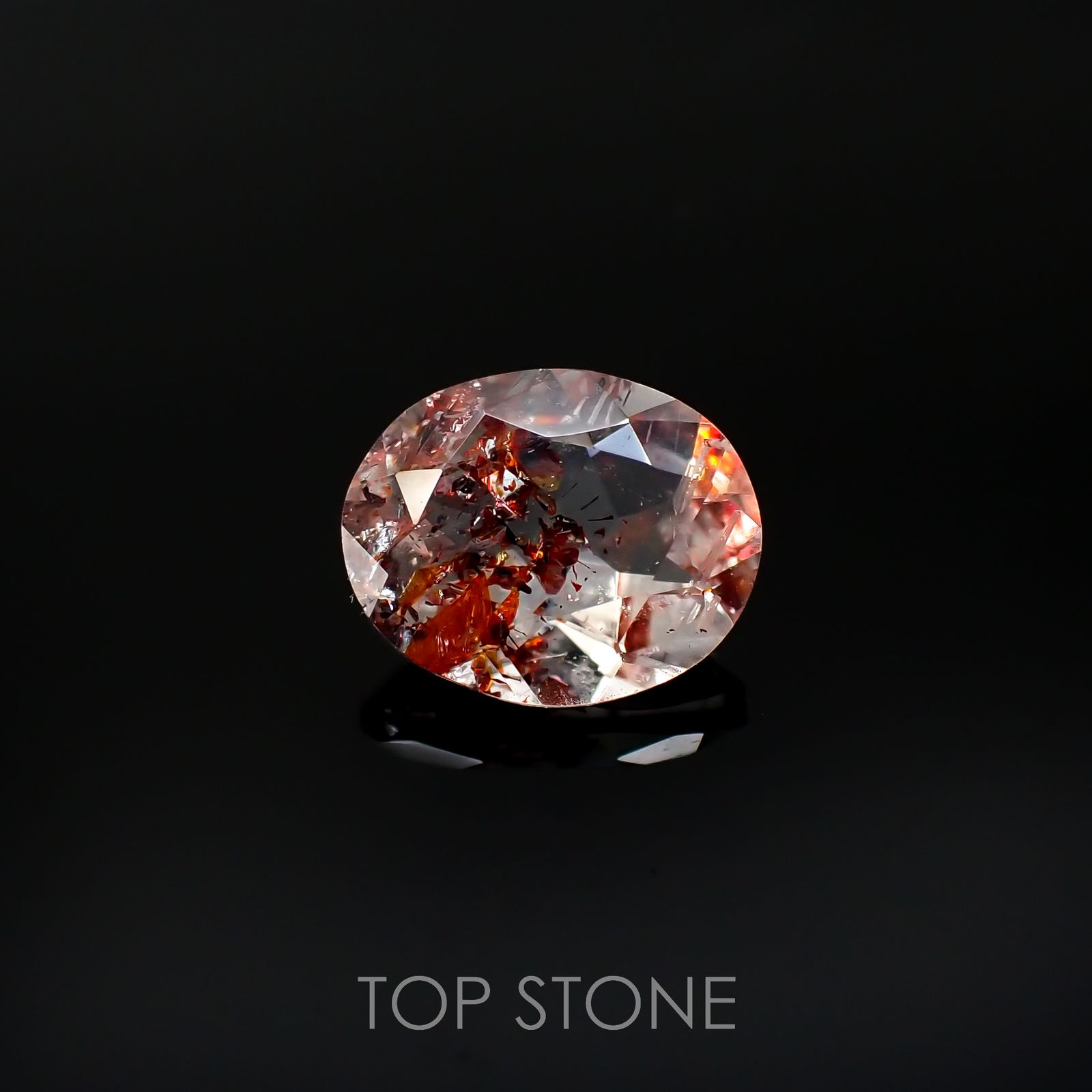ファイヤークォーツ ナイジェリア産 1.40ct[220917574]8.6x7mm前後