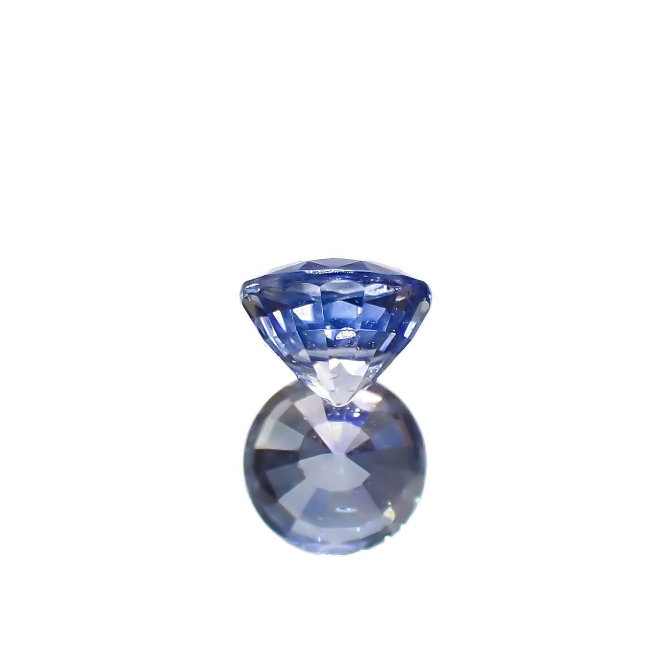 アイスブルーサファイア スリランカ産 0.45ct[240828655]4.3x4.3mm前後