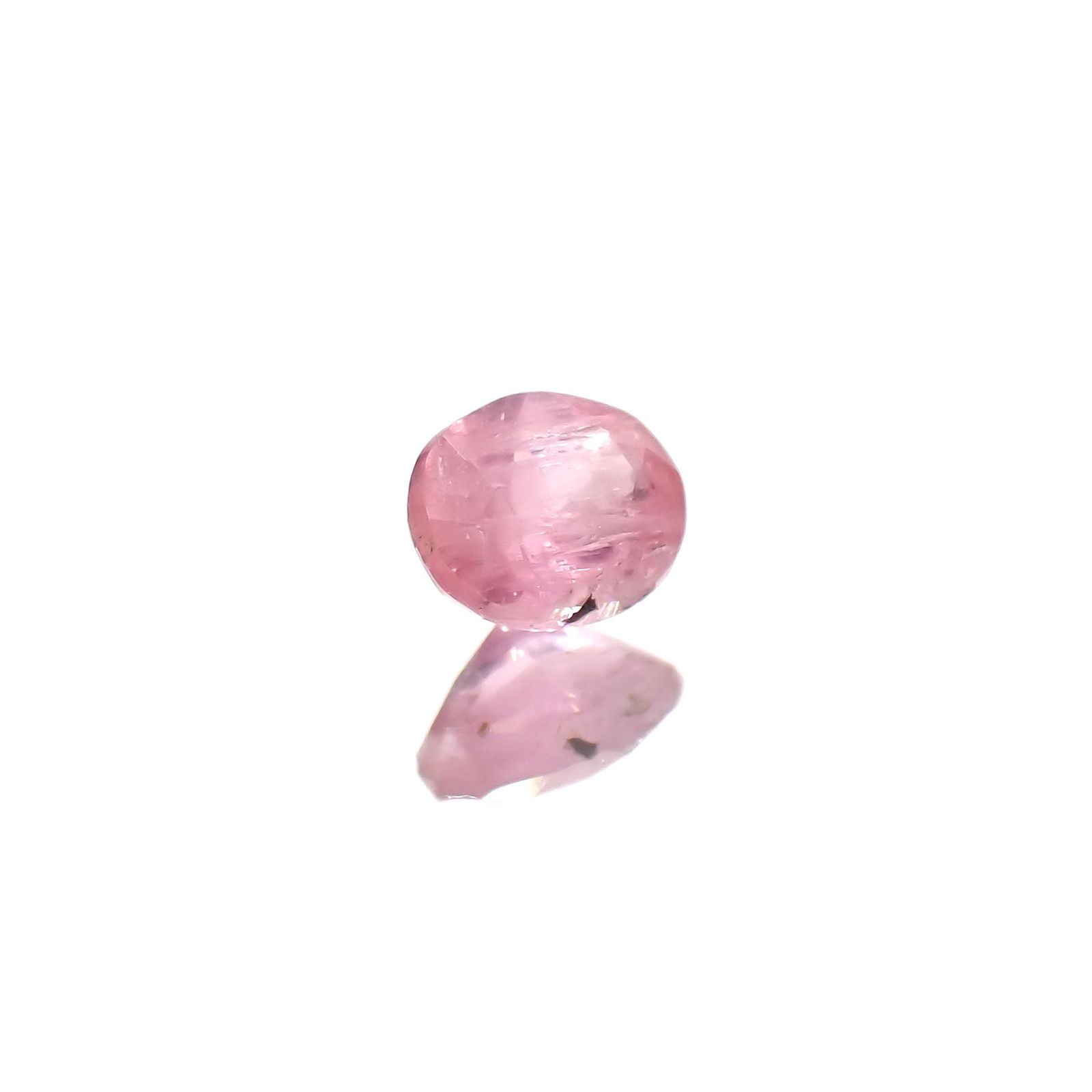 ペツォッタイト(ラズベリル)(宝石名ペツォッタイト)マダガスカル産 0.16ct 識別済[231023644]3.6x3mm前後