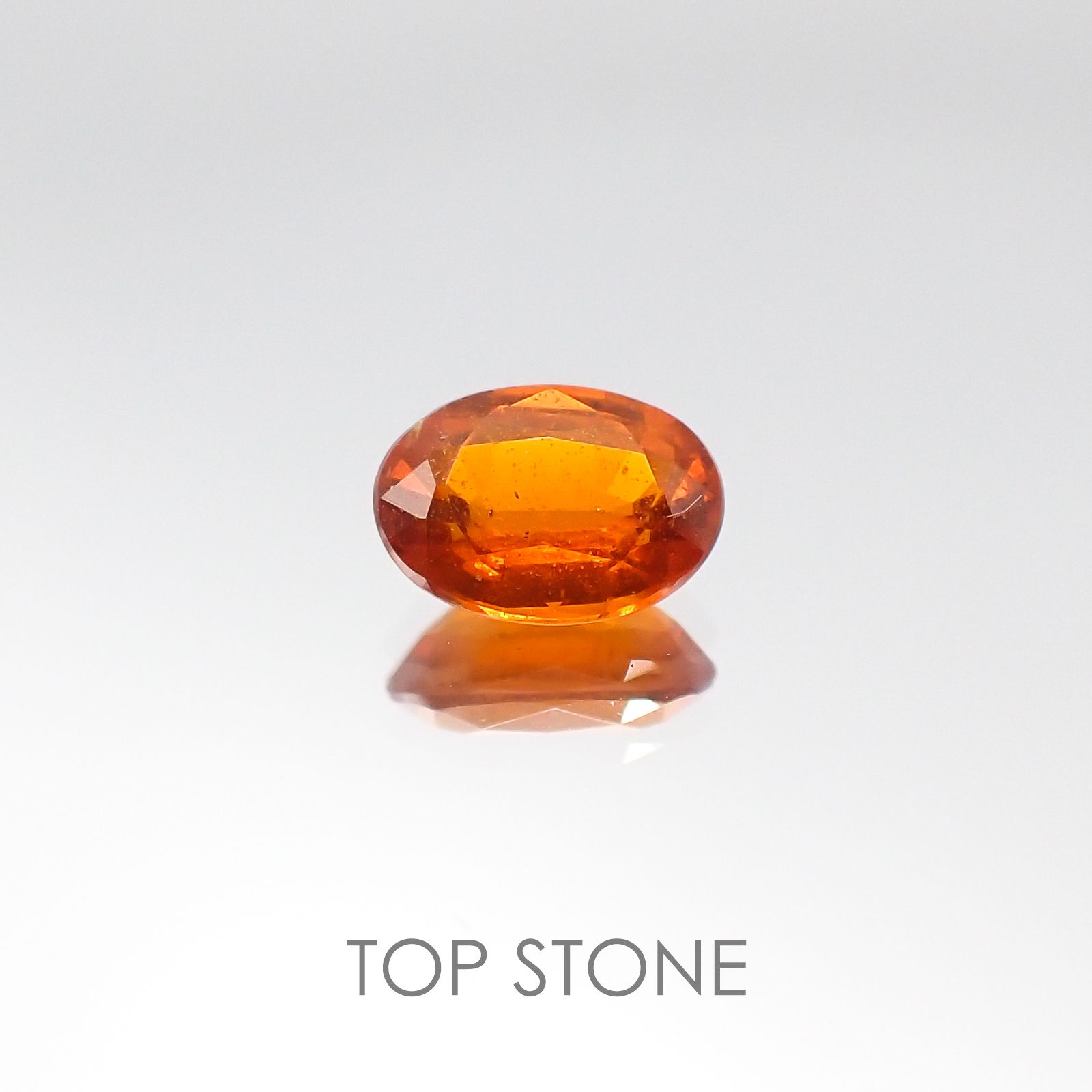 オレンジカイヤナイト タンザニア産 ルース 0.89ct[20095998]7×5mm前後